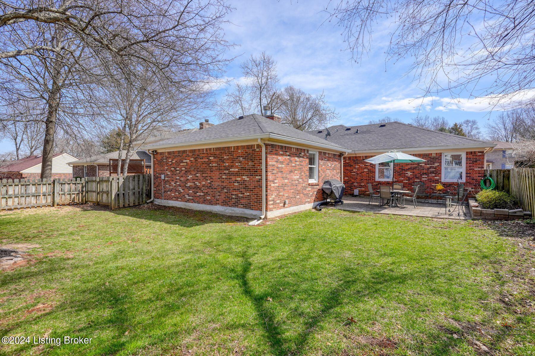 8015 Barbour Manor Dr