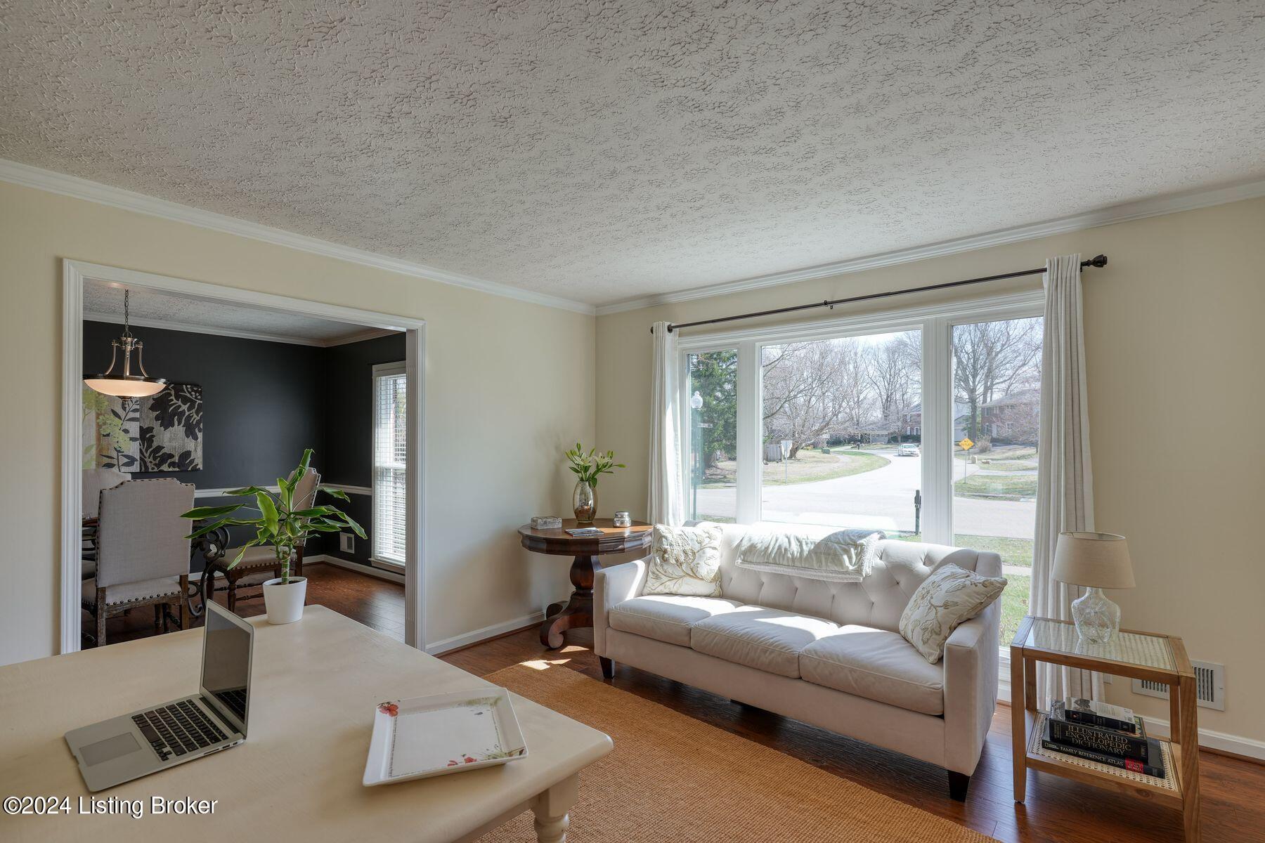 8015 Barbour Manor Dr