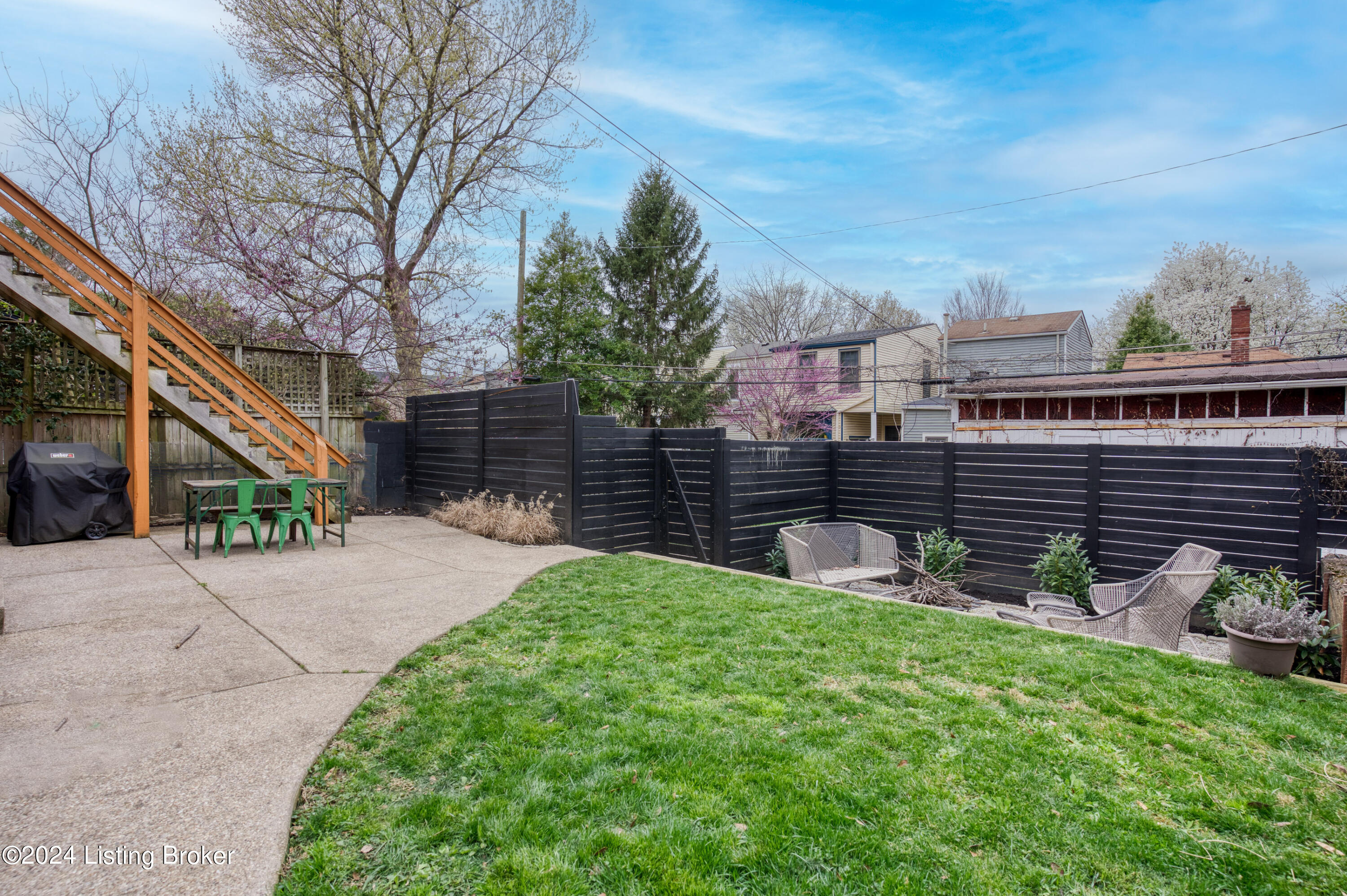 1415 Morton Ave