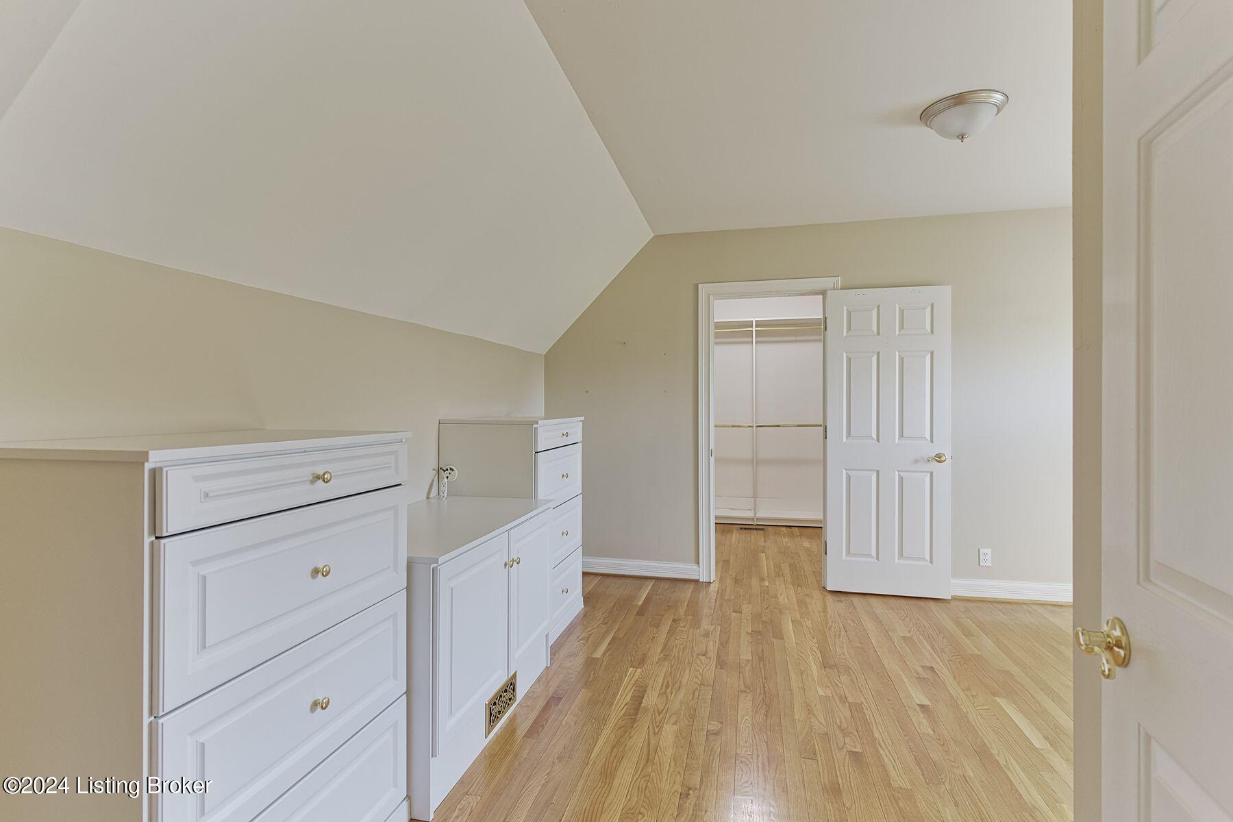 14006 Hickory Ridge Rd