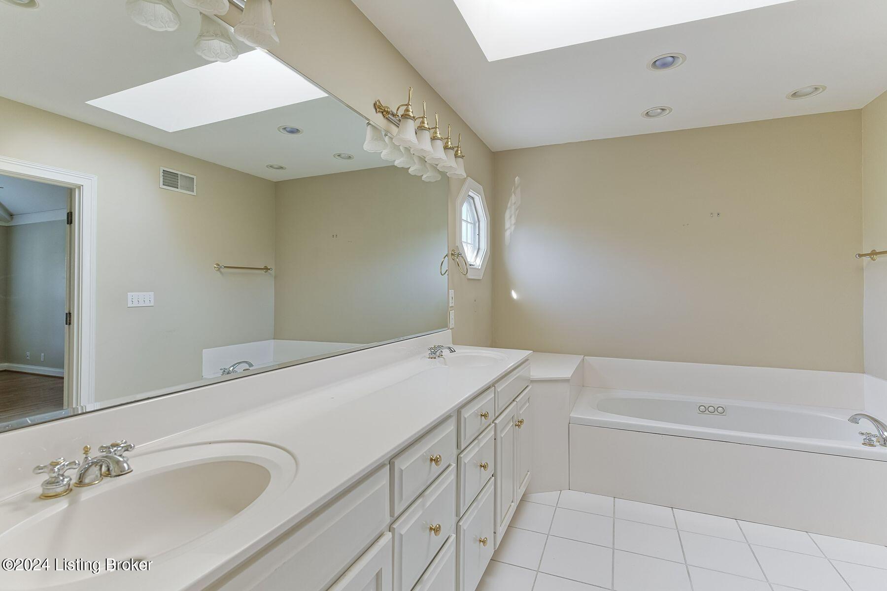 14006 Hickory Ridge Rd