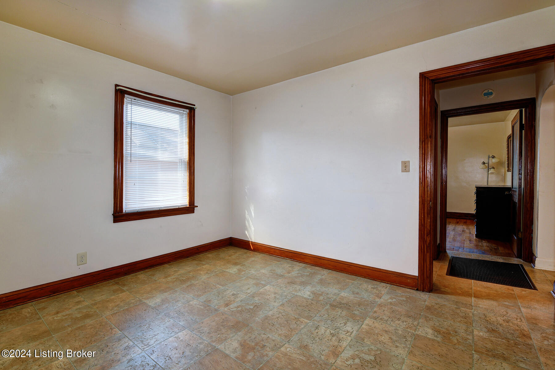 964 Samuel St