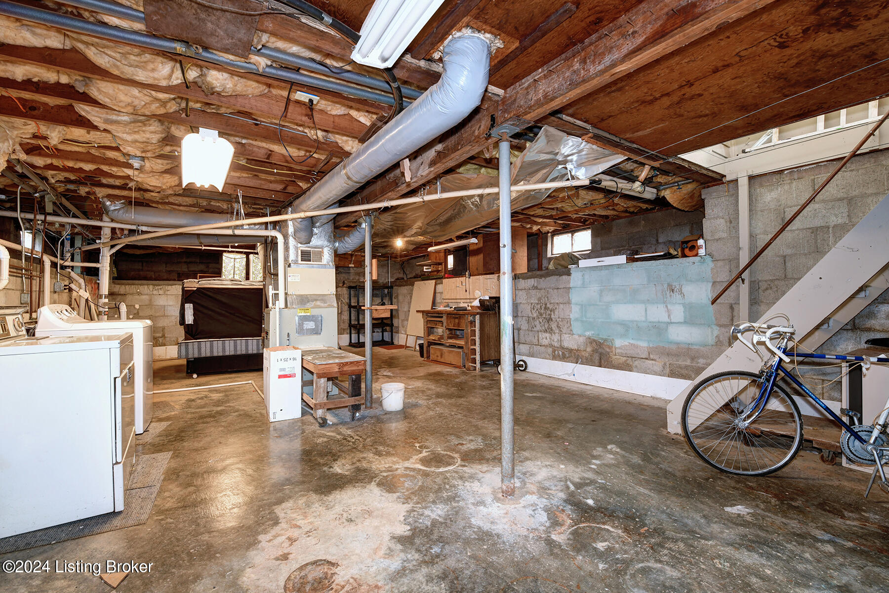 964 Samuel St
