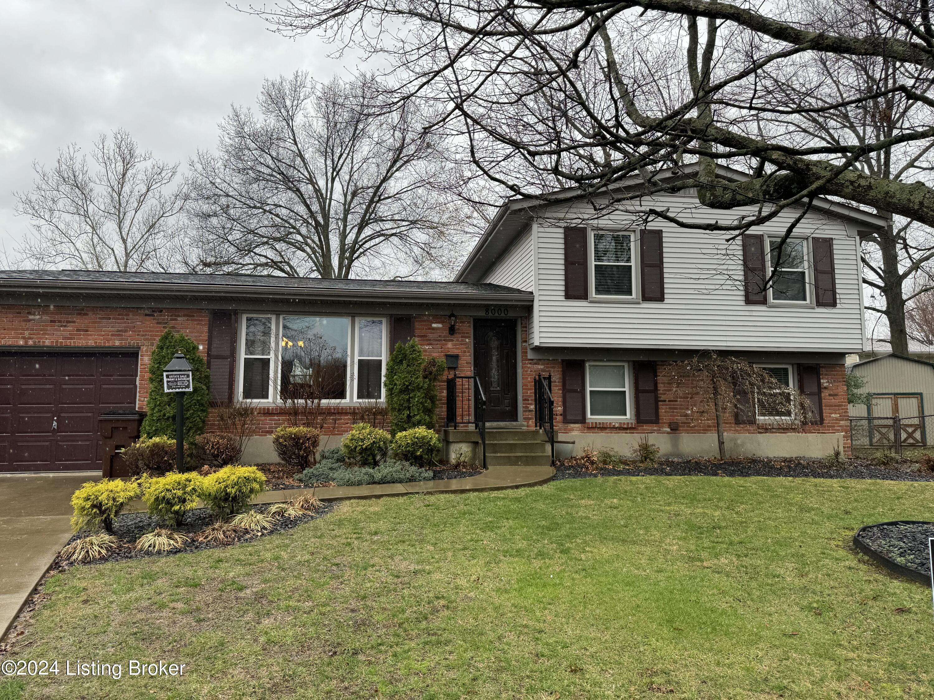 8000 Troutwood Ct