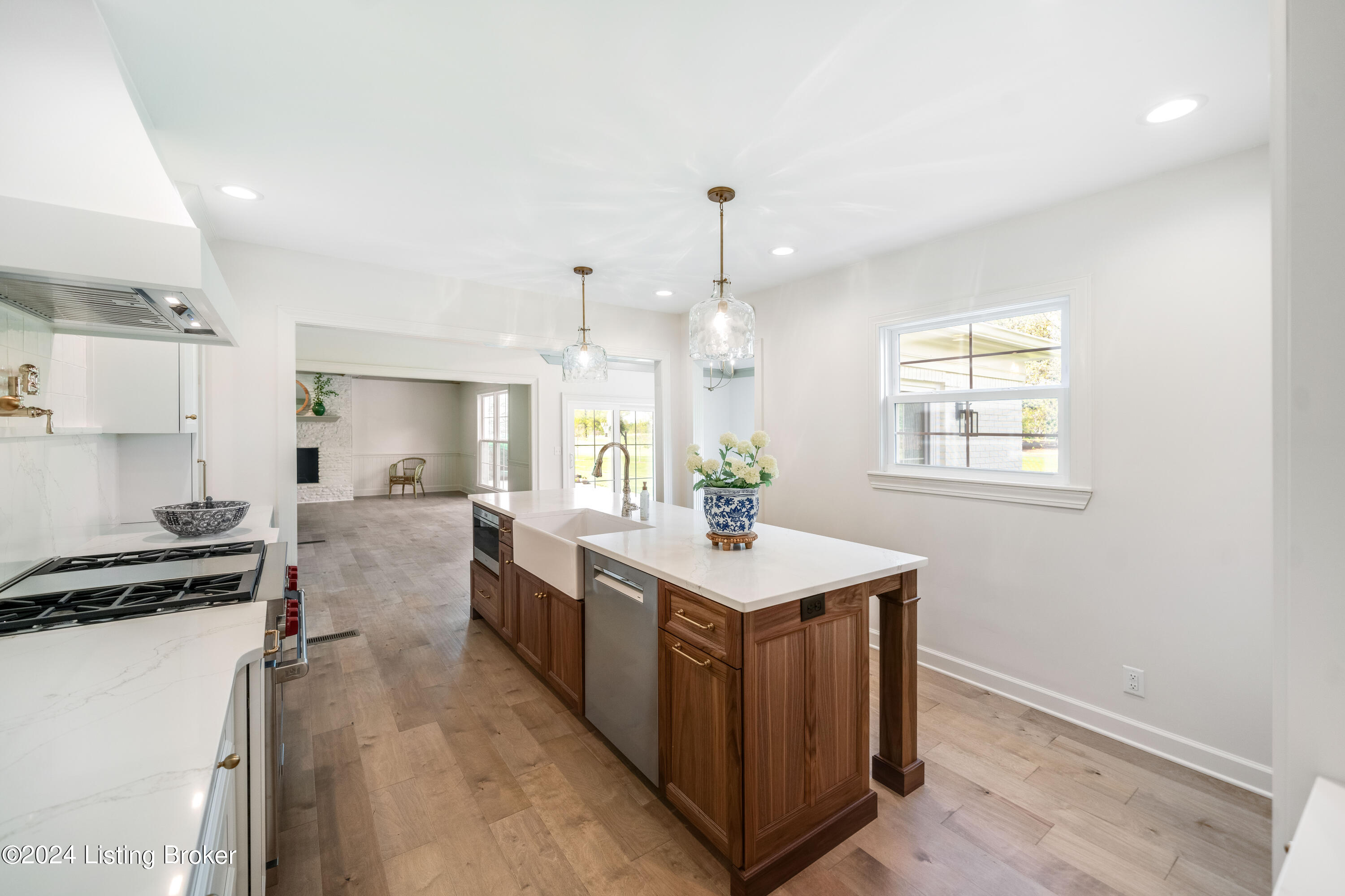917 Colonel Anderson Pkwy