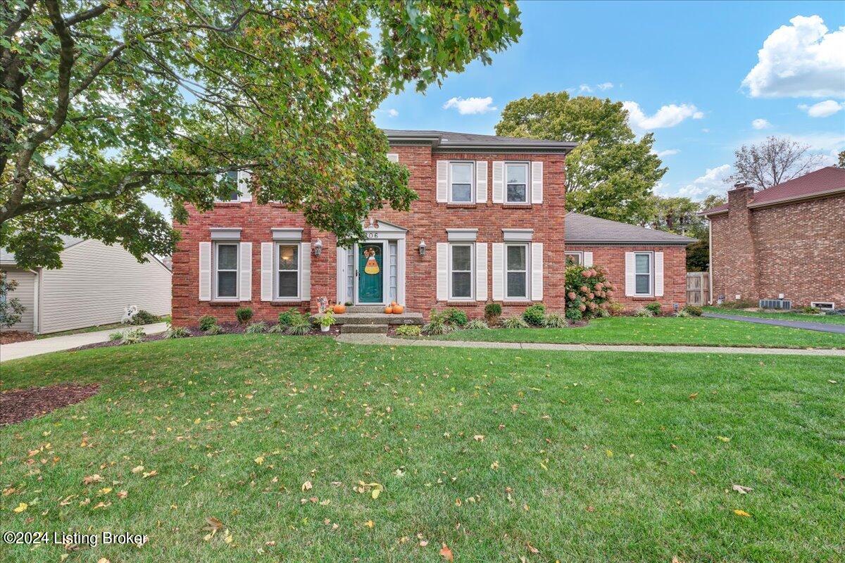 206 Stillwood Ct