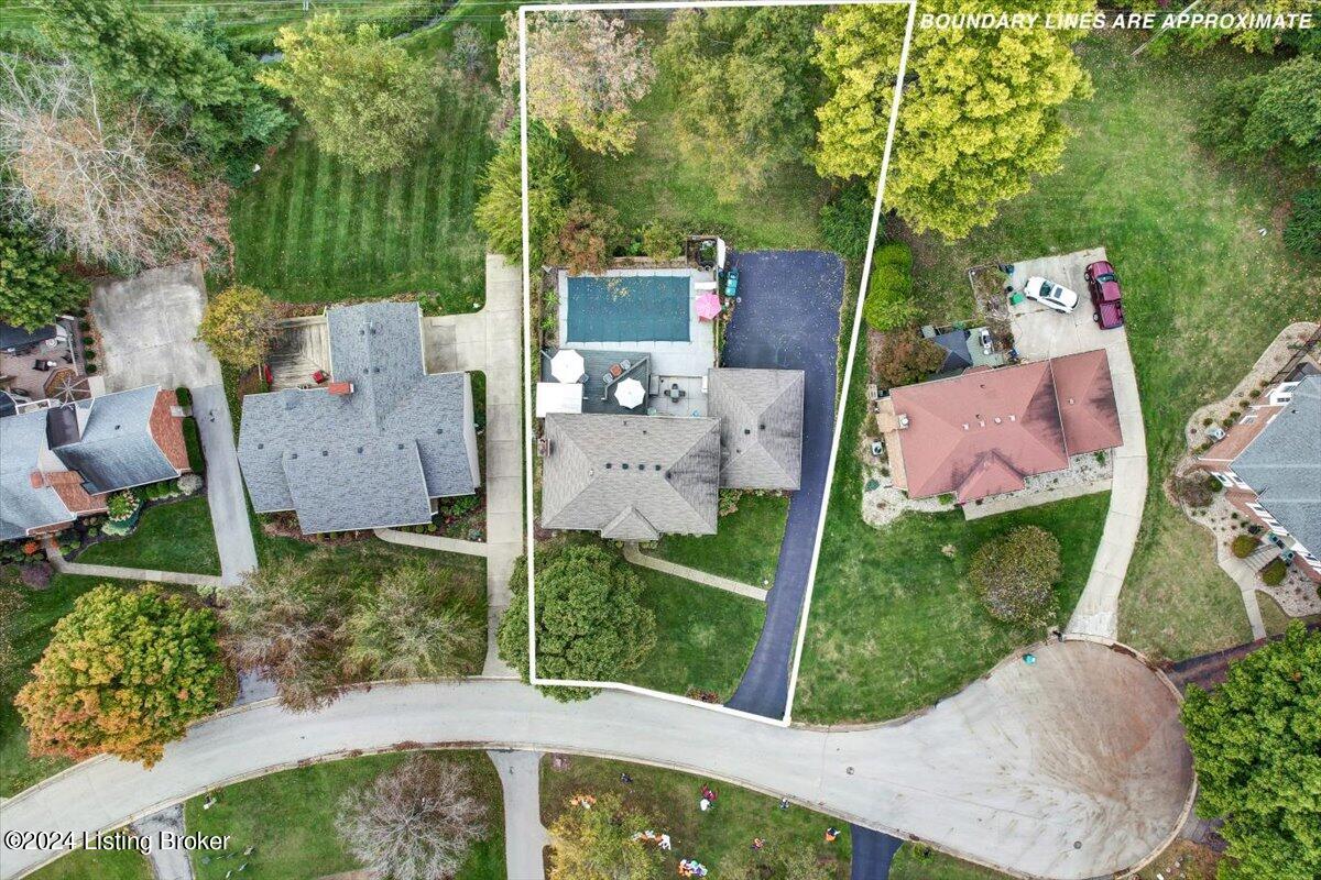 206 Stillwood Ct