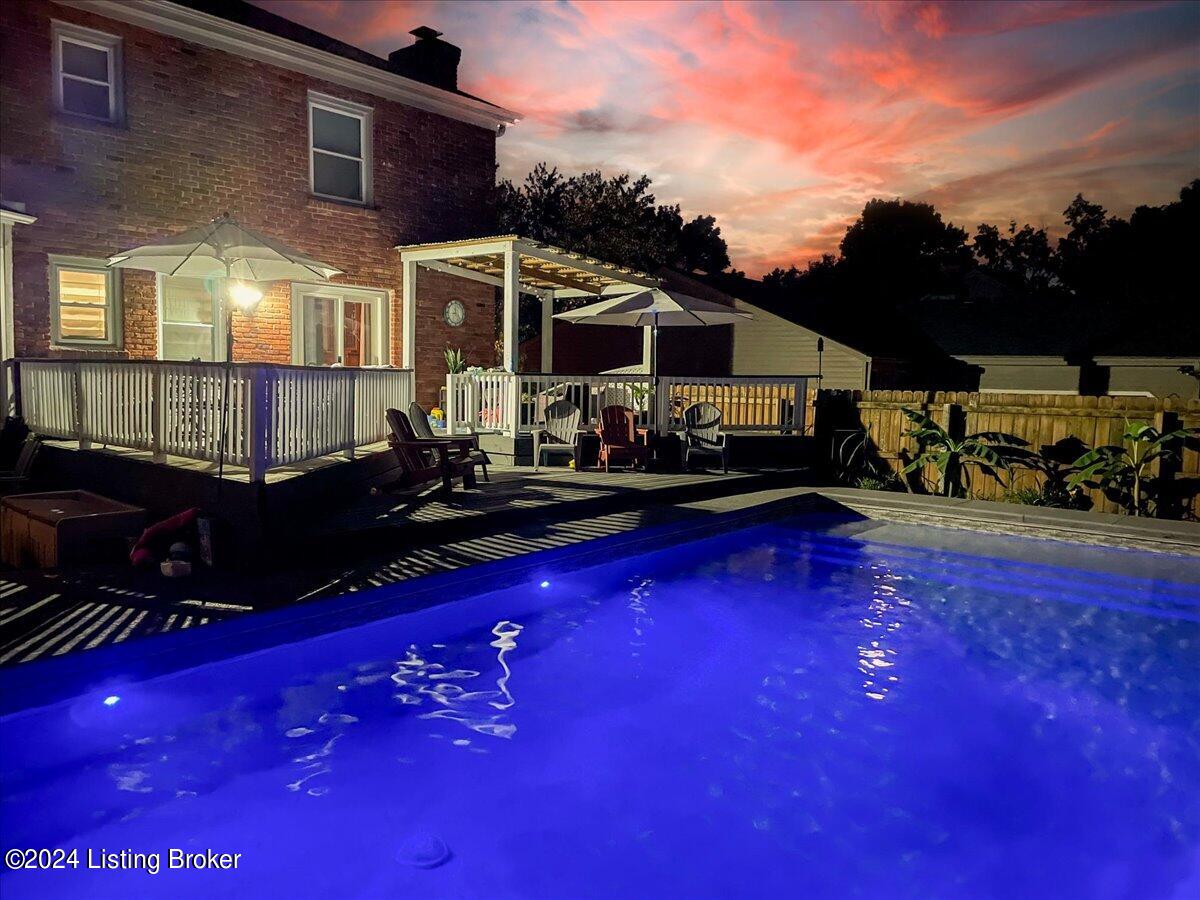 206 Stillwood Ct