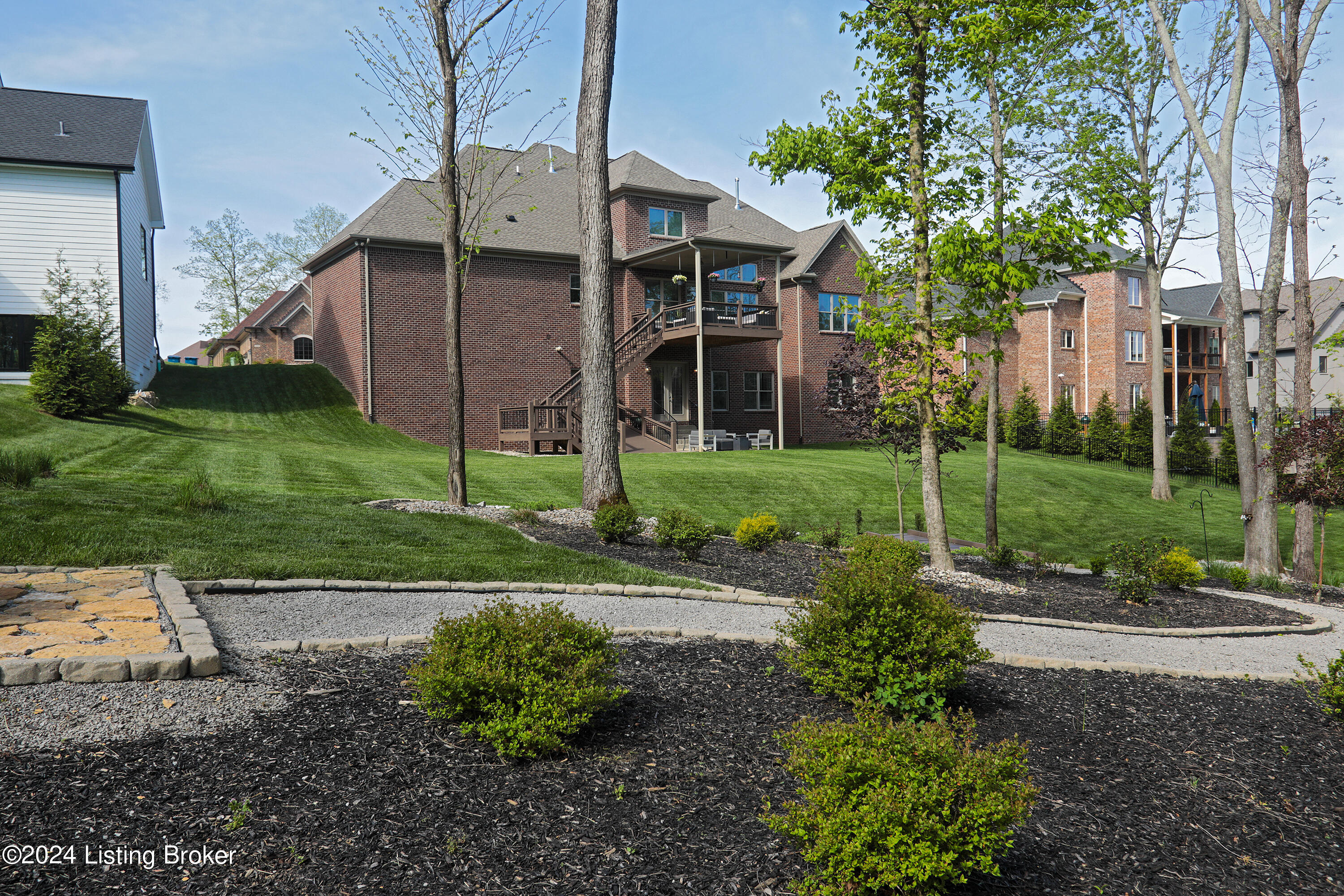 18899 Long Grove Way