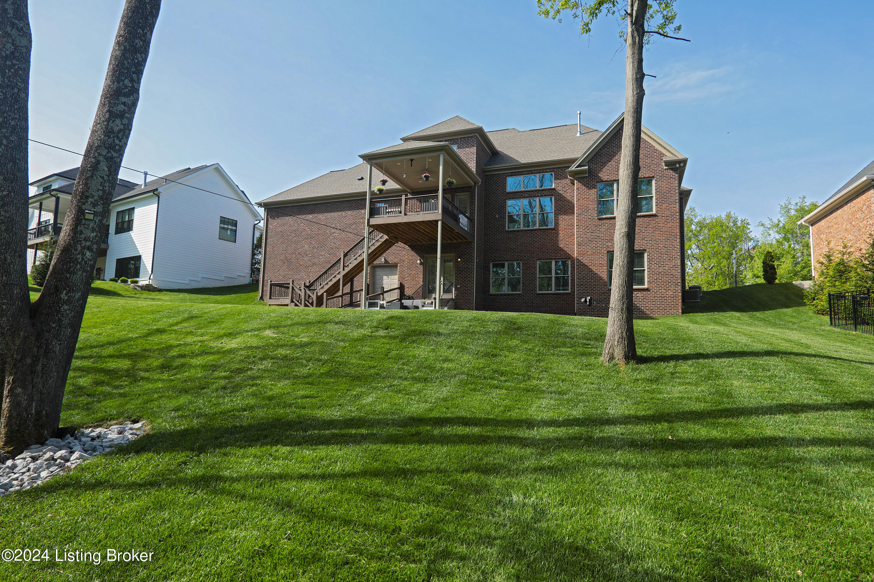18899 Long Grove Way