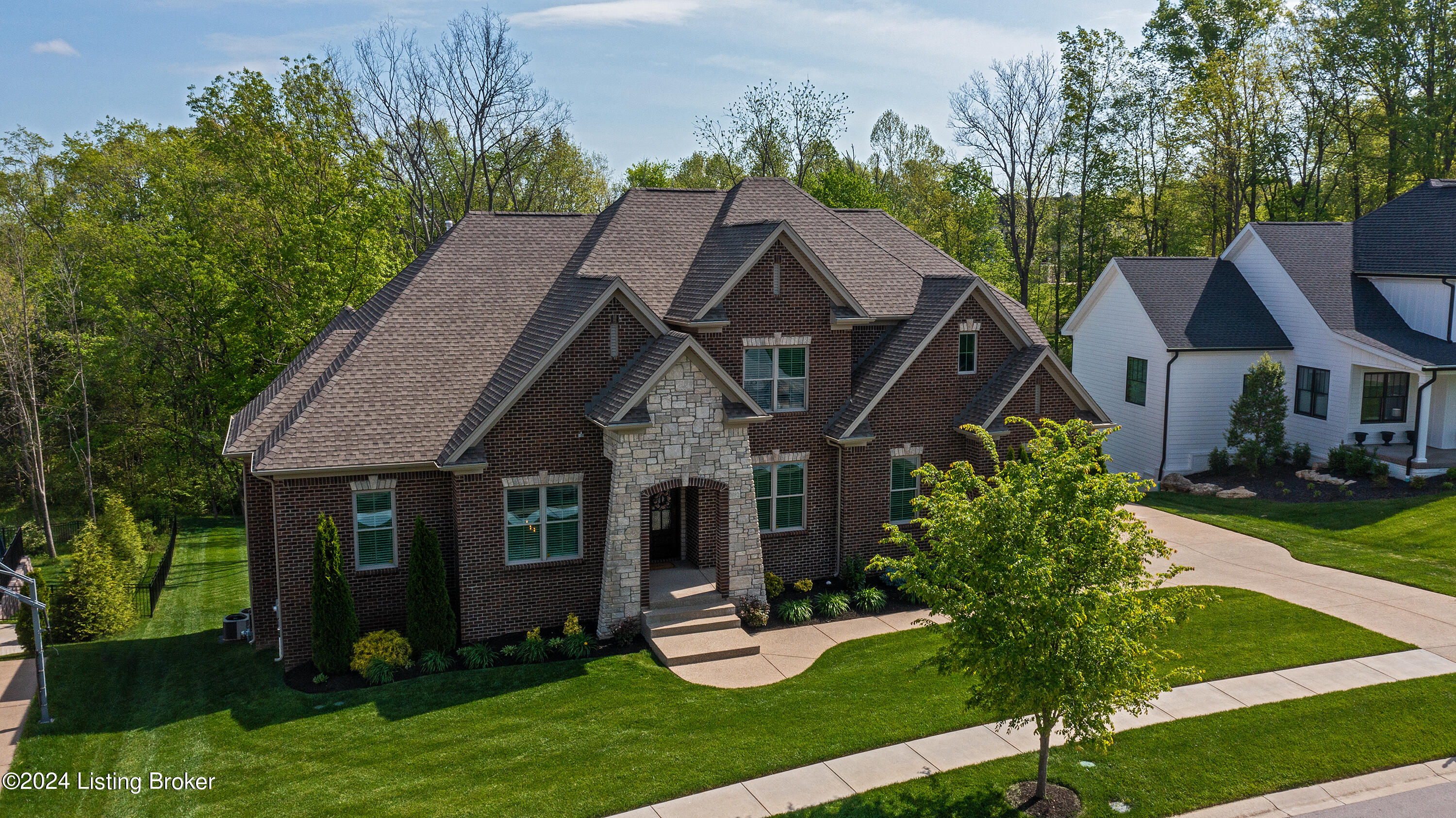18899 Long Grove Way
