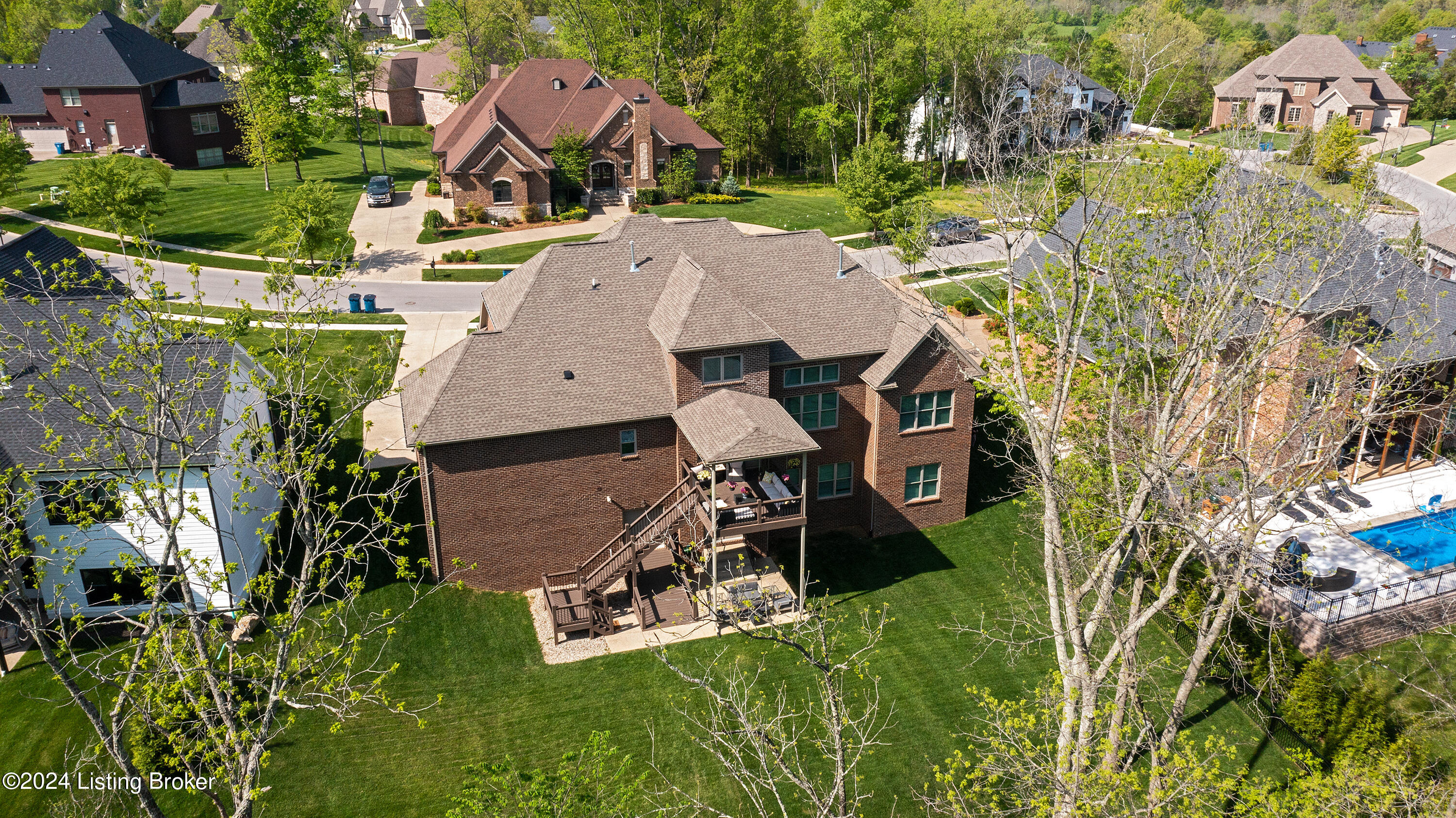 18899 Long Grove Way