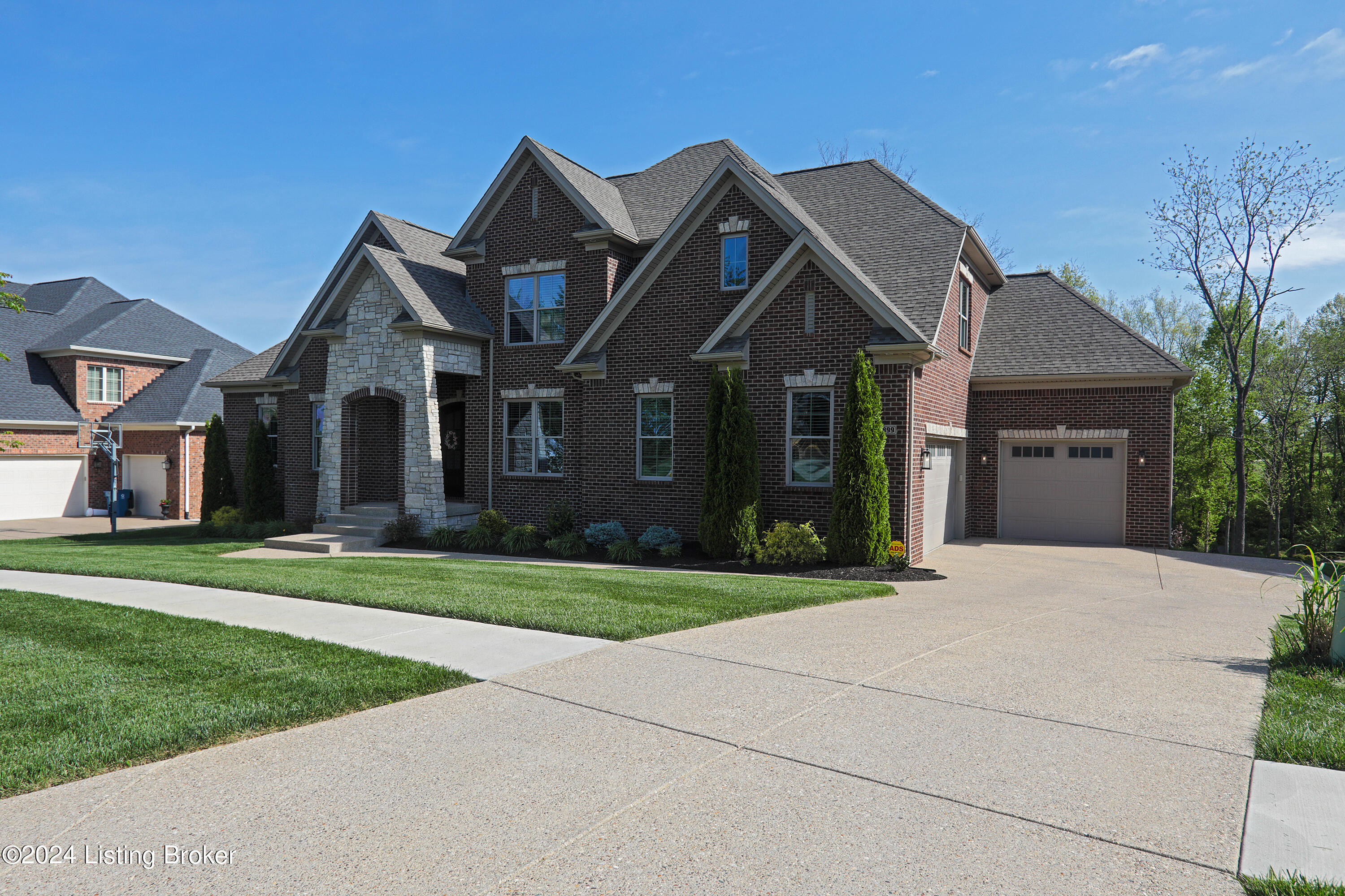 18899 Long Grove Way