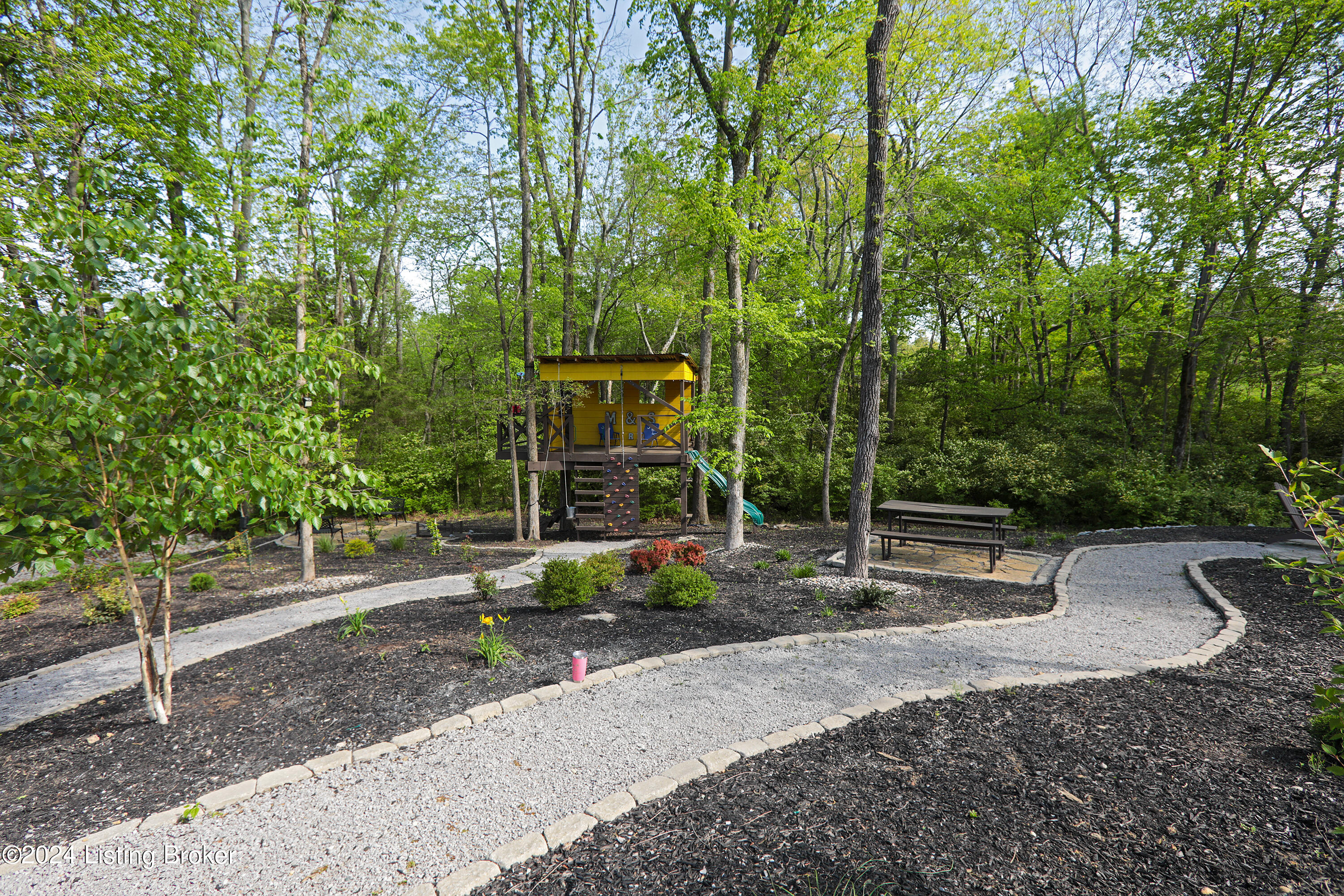 18899 Long Grove Way