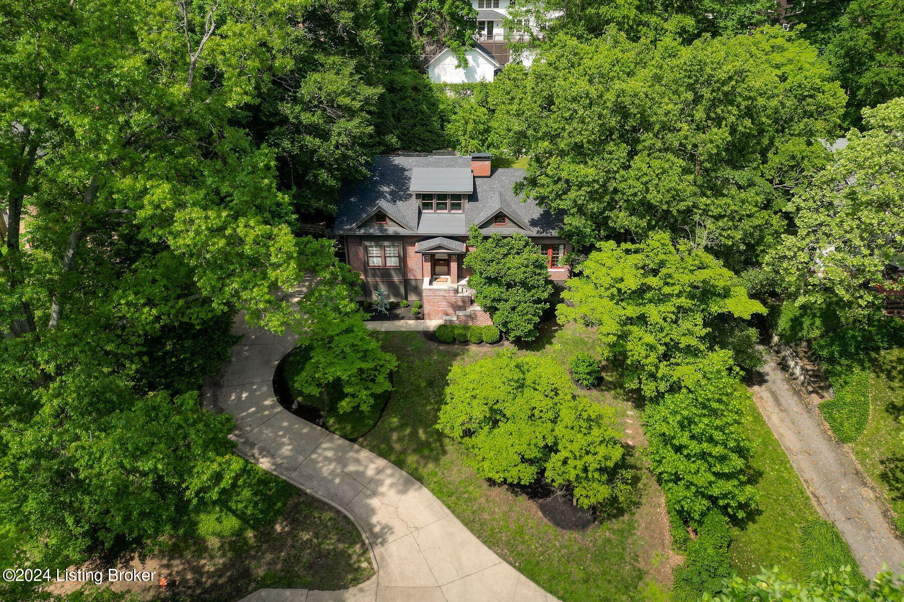 84 Valley Rd