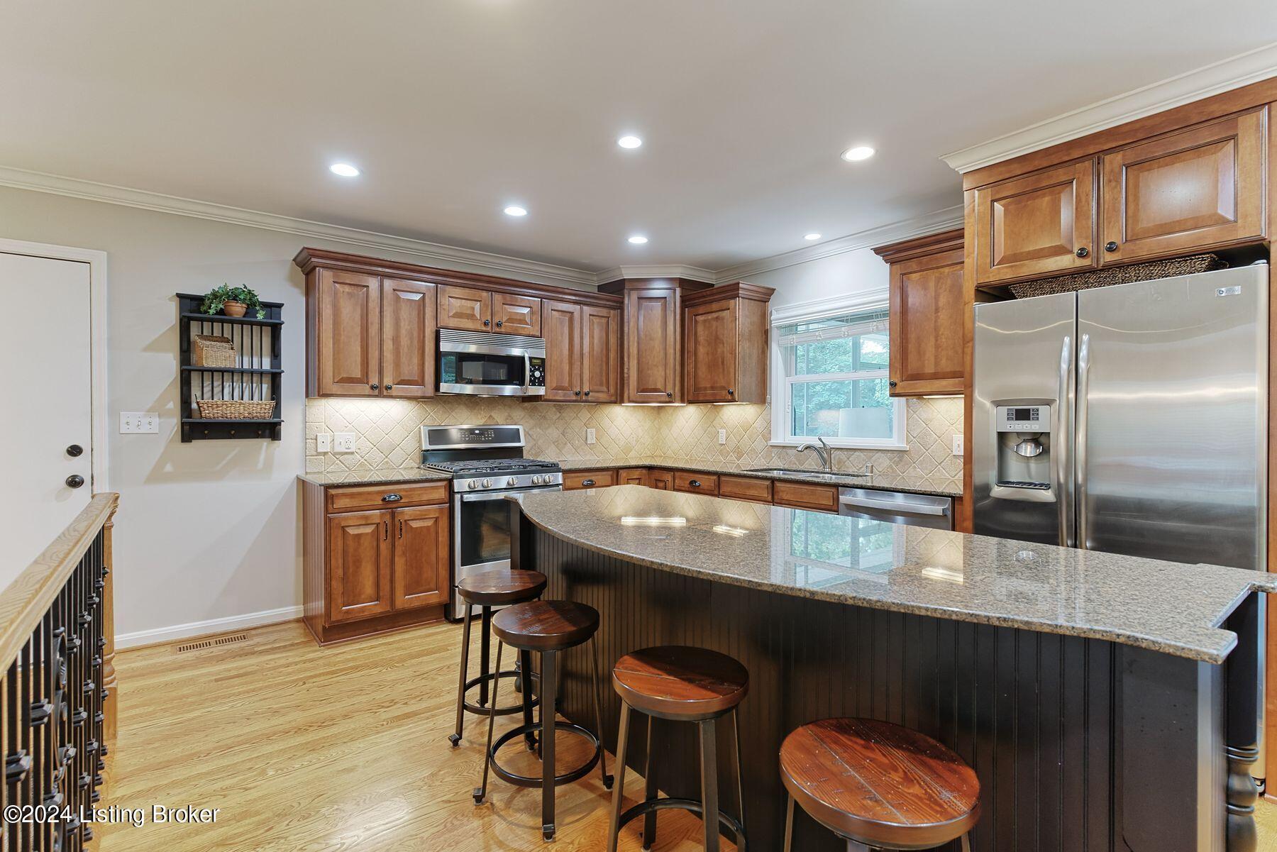 2402 Medbury Ct