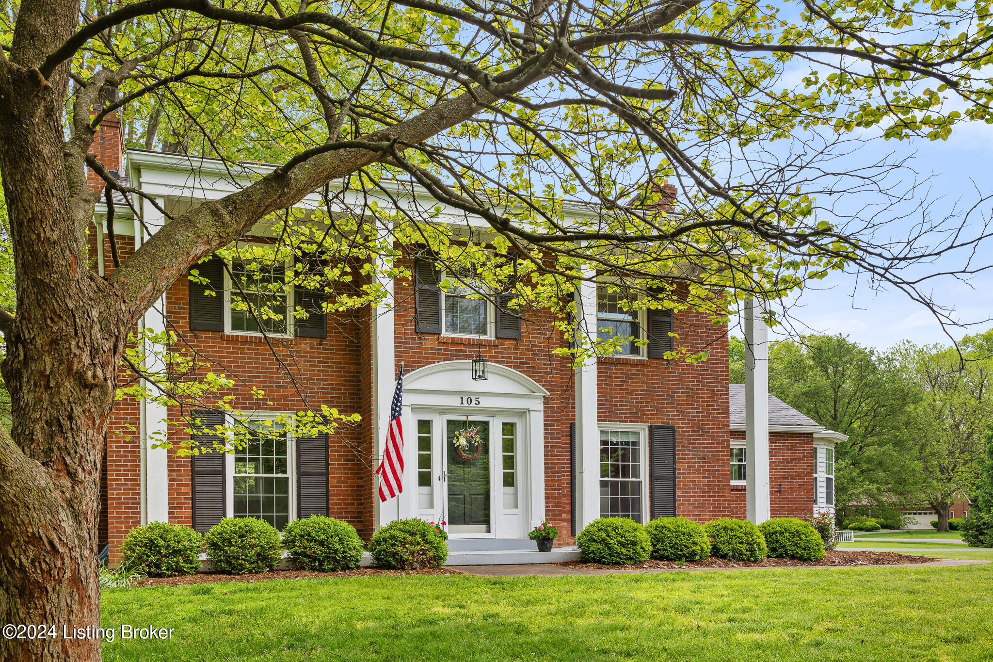 105 N Chadwick Rd
