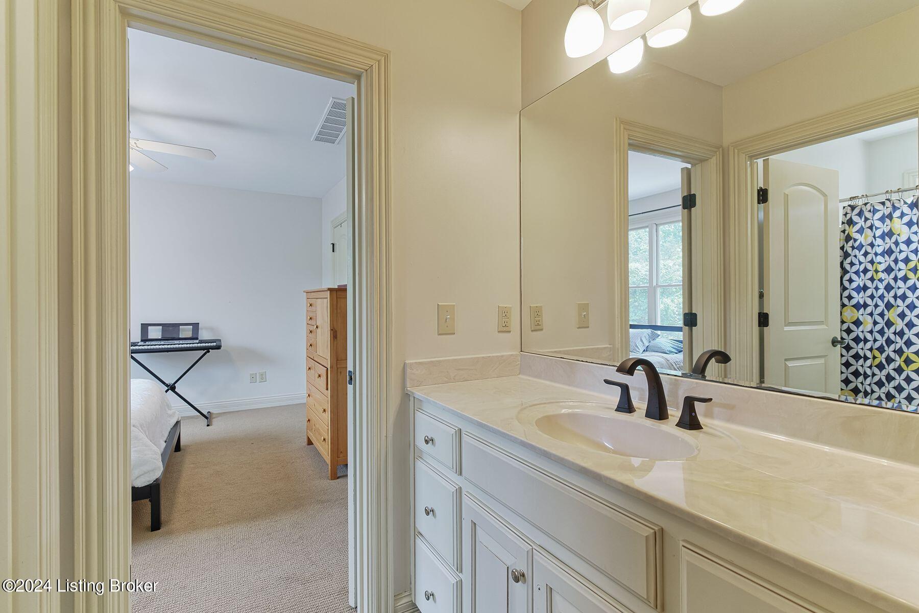 100 Valhalla View Dr