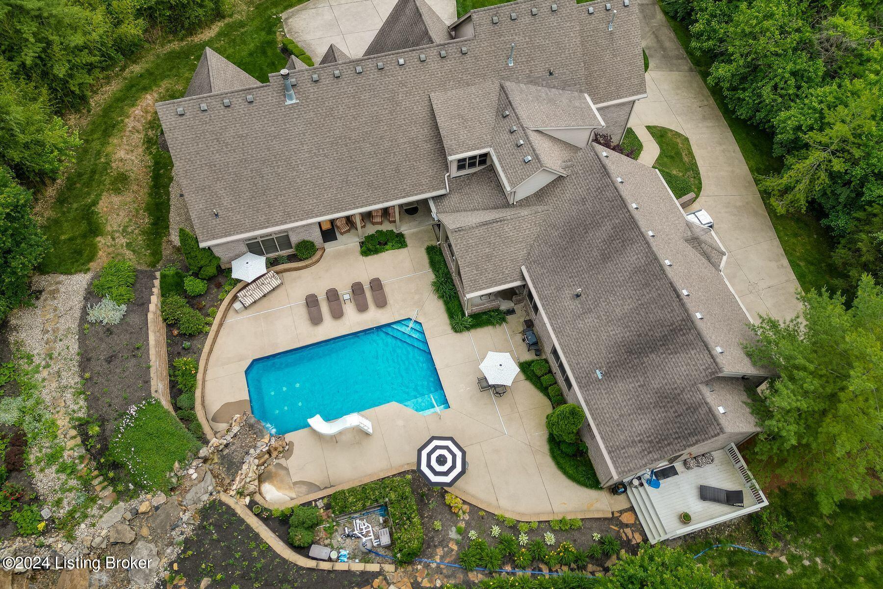 100 Valhalla View Dr