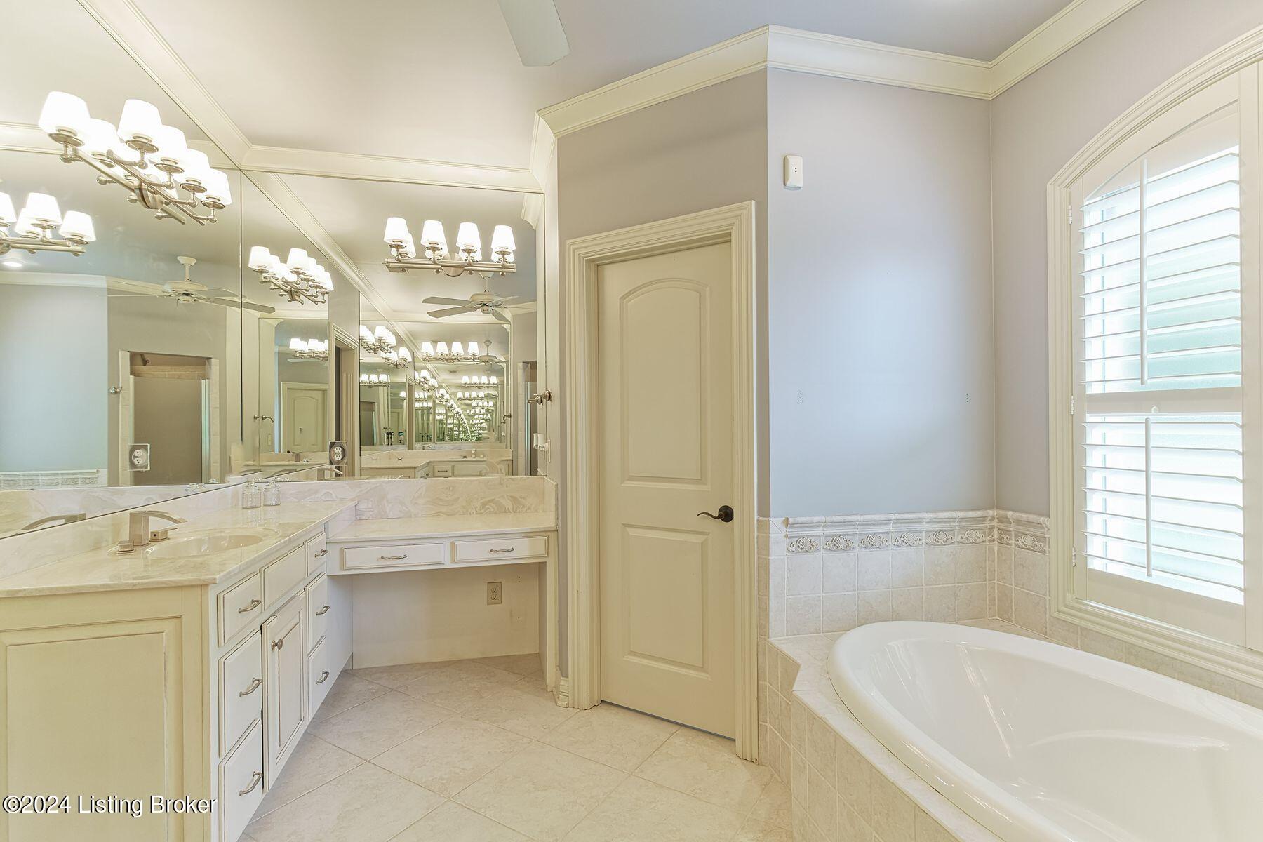 100 Valhalla View Dr