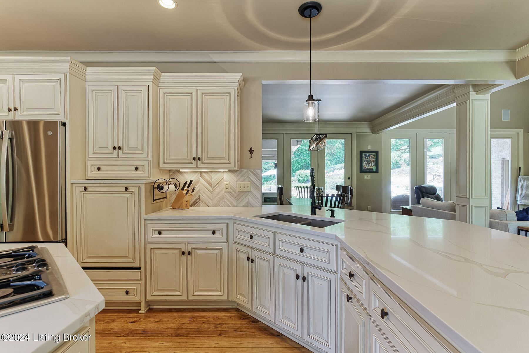 100 Valhalla View Dr