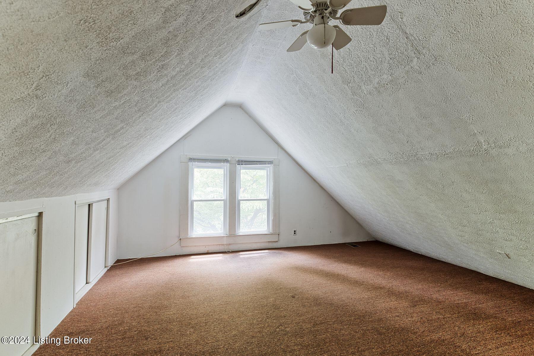 2021 Sherwood Ave