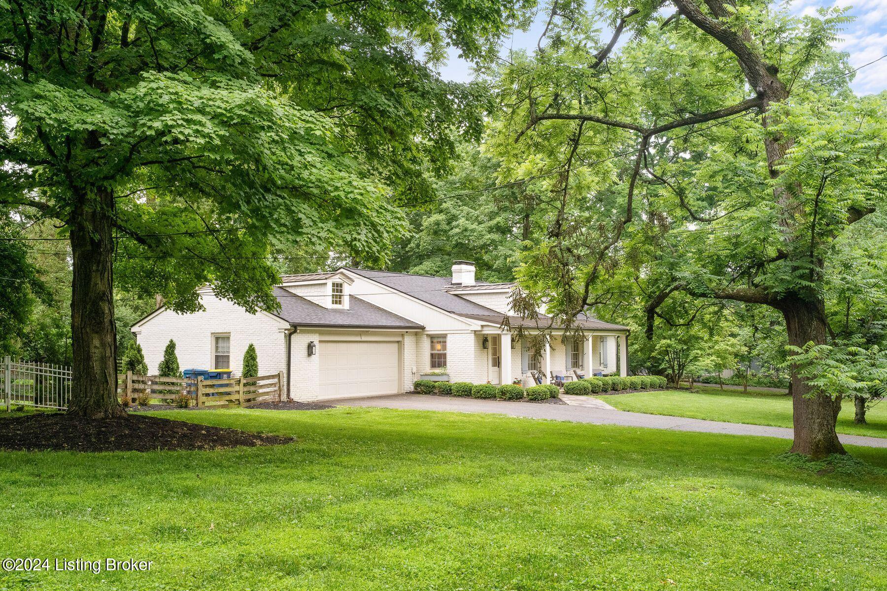 1209 Maple Ln