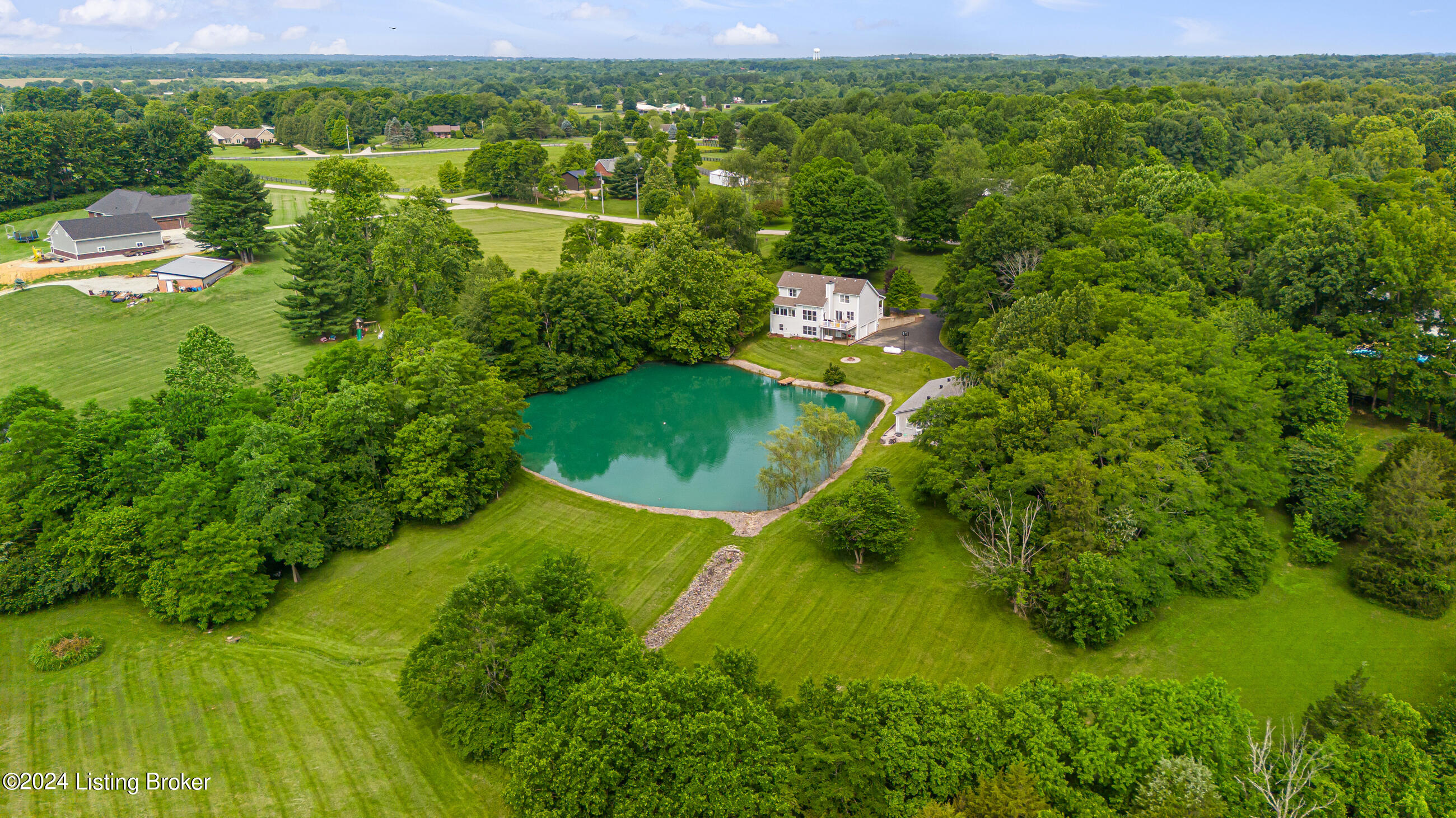 2100 Mayfield Dr