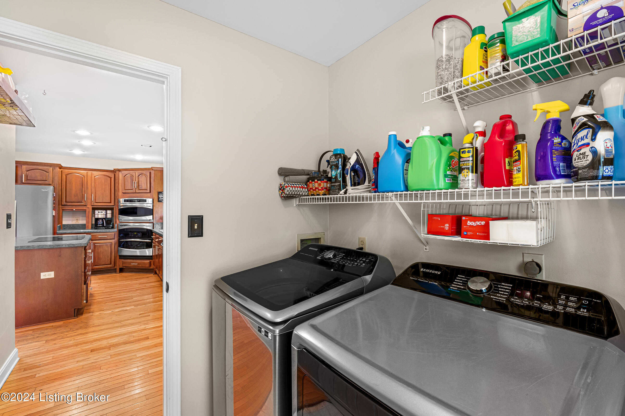 2100 Mayfield Dr