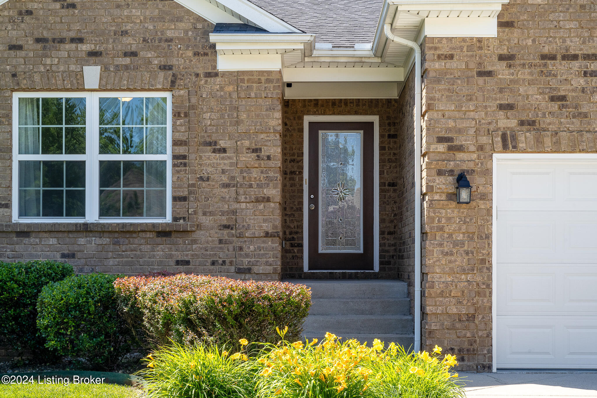 12318 Bristol Bay Pl