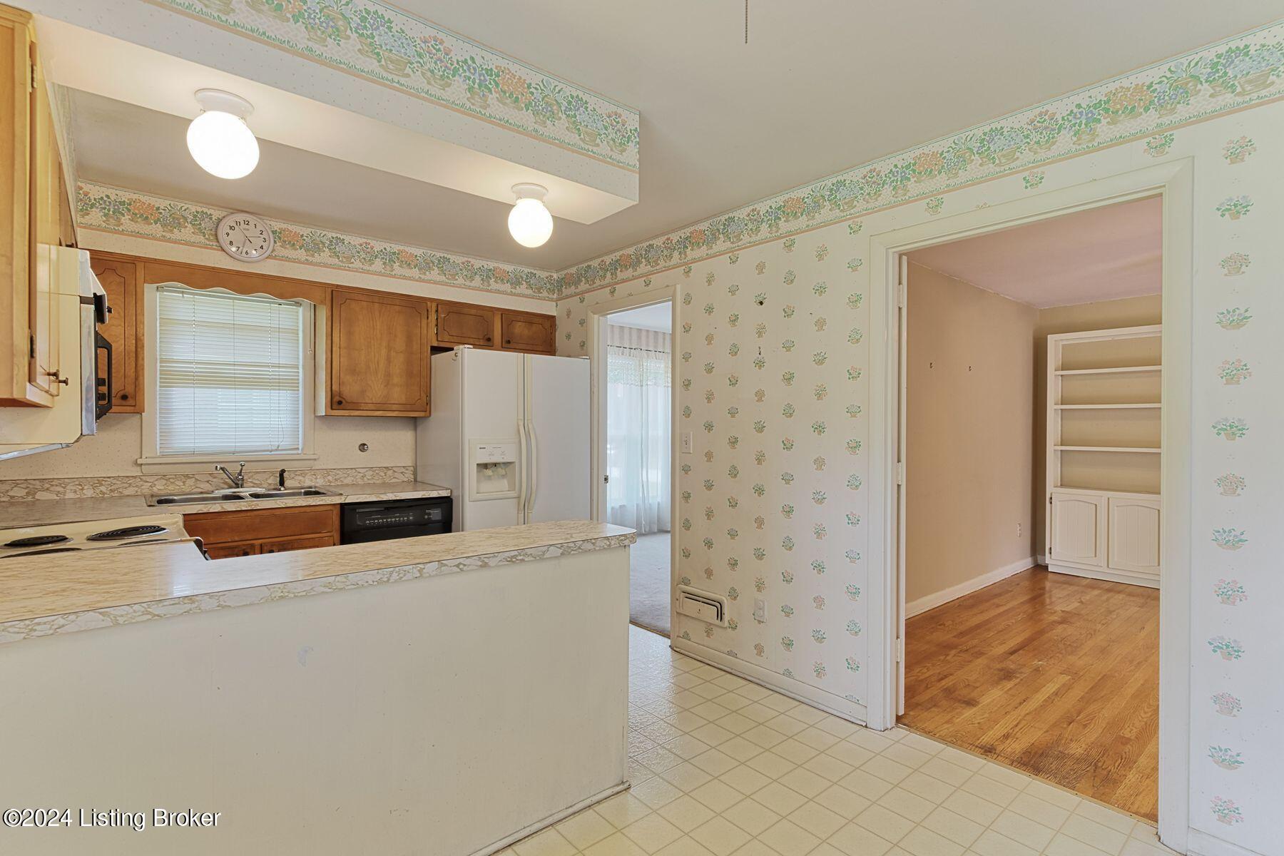 7312 Arrowwood Rd