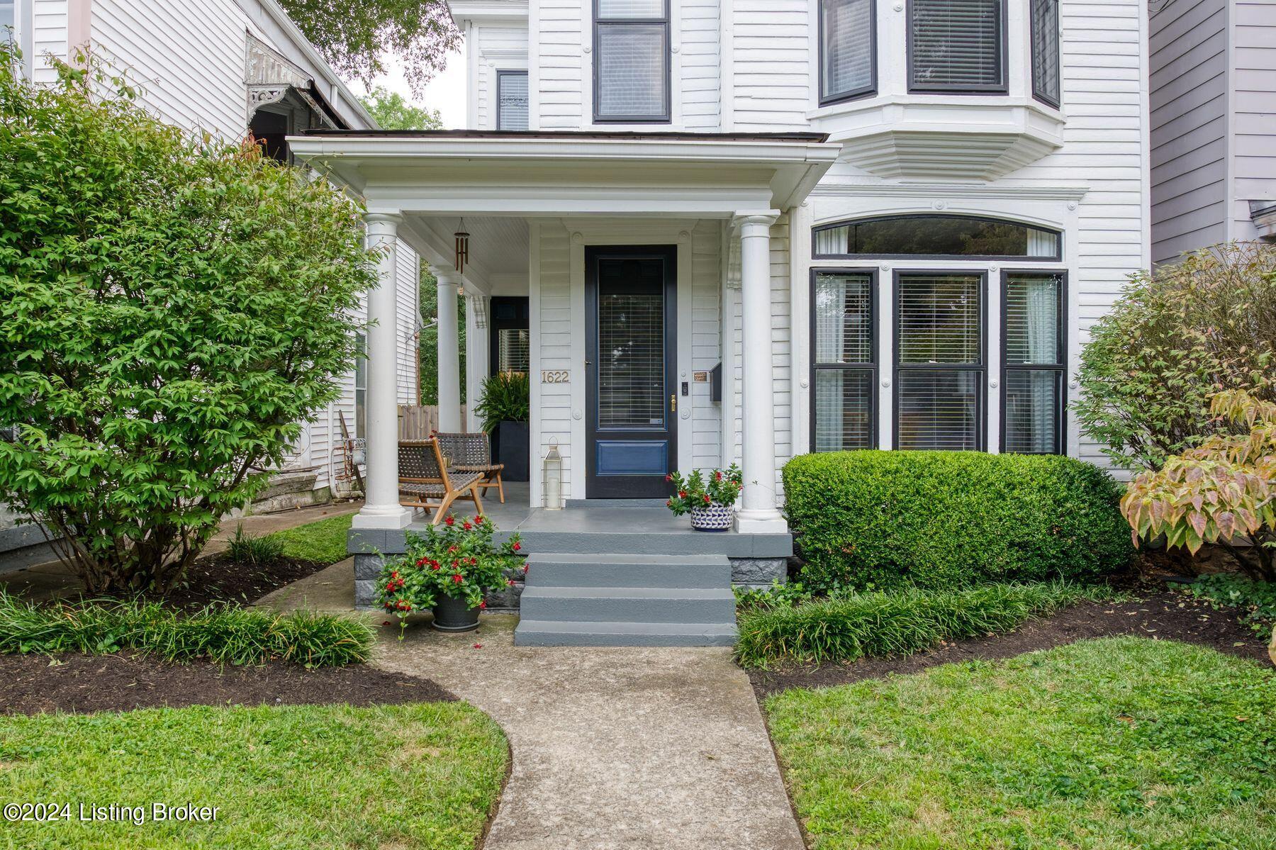 1622 Rosewood Ave