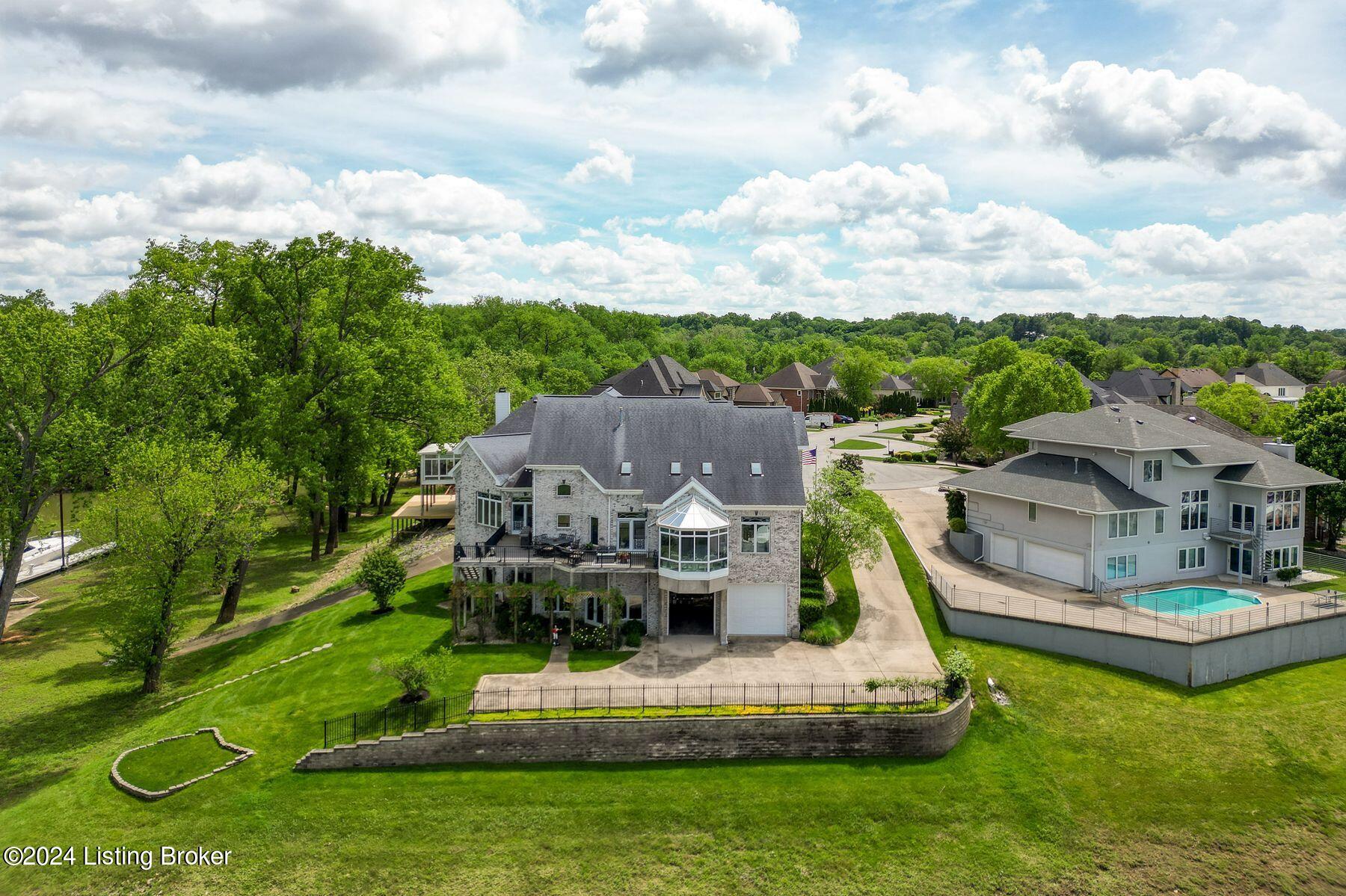 5416 River Creek Ct