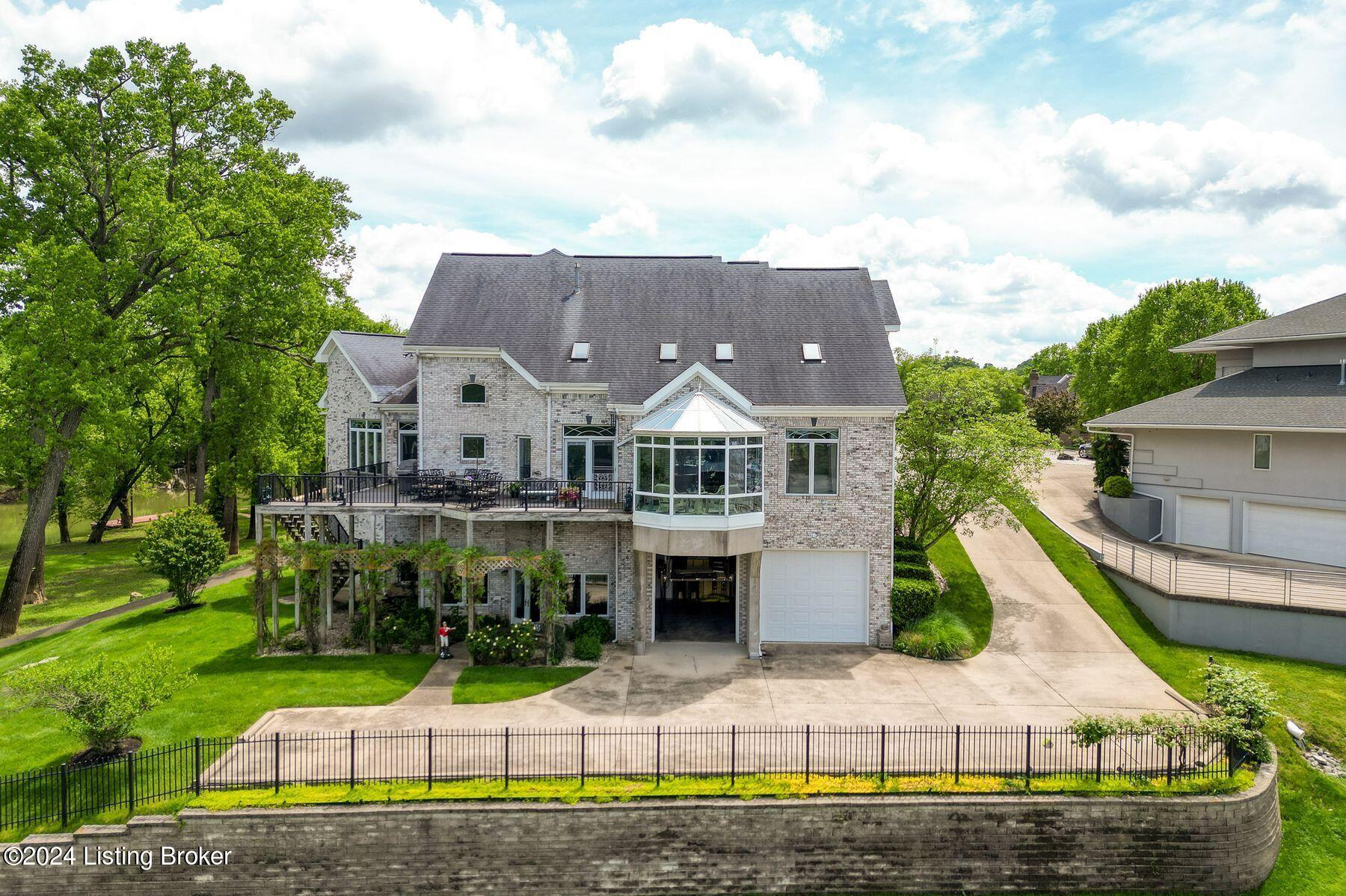 5416 River Creek Ct