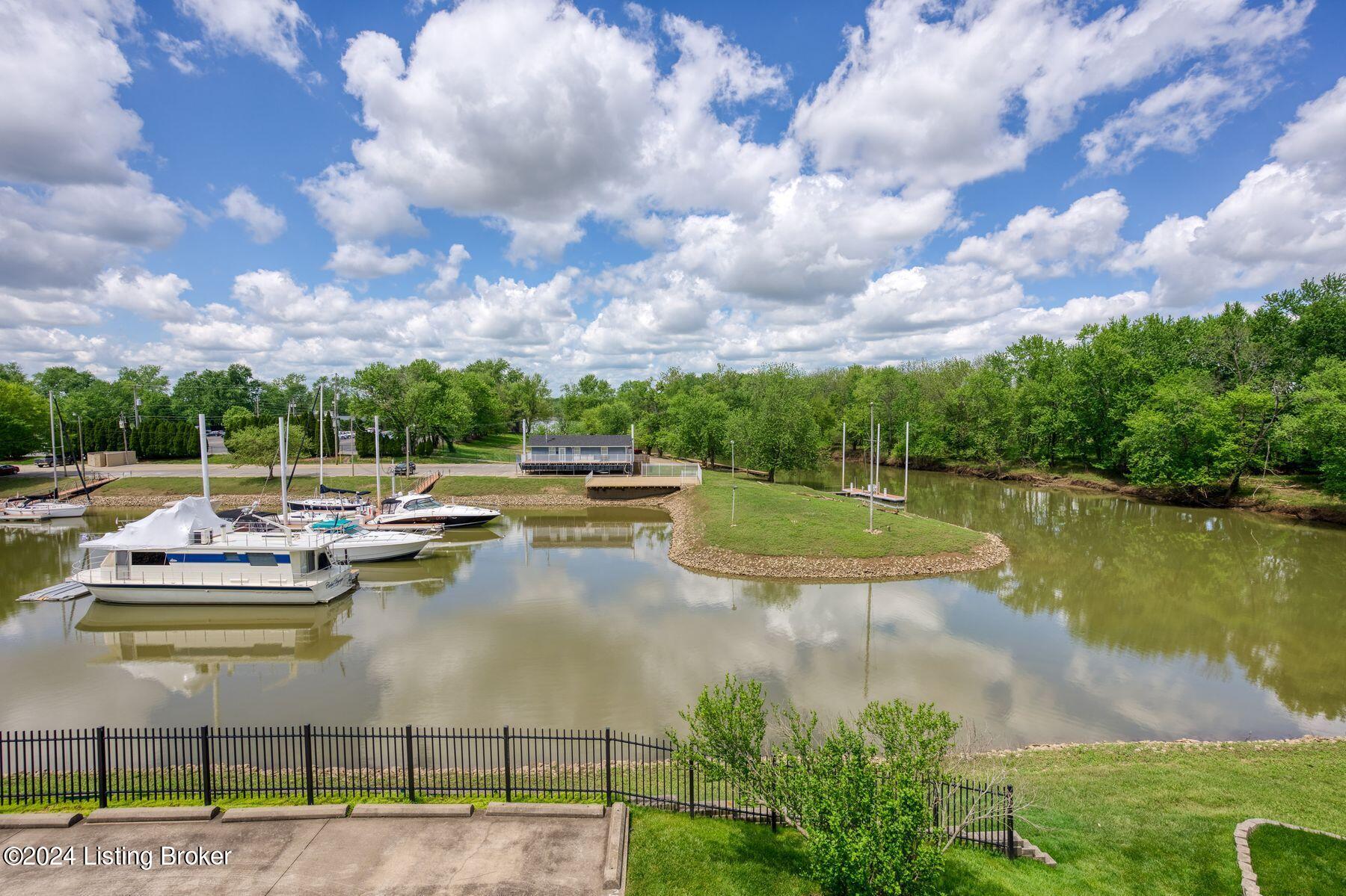 5416 River Creek Ct