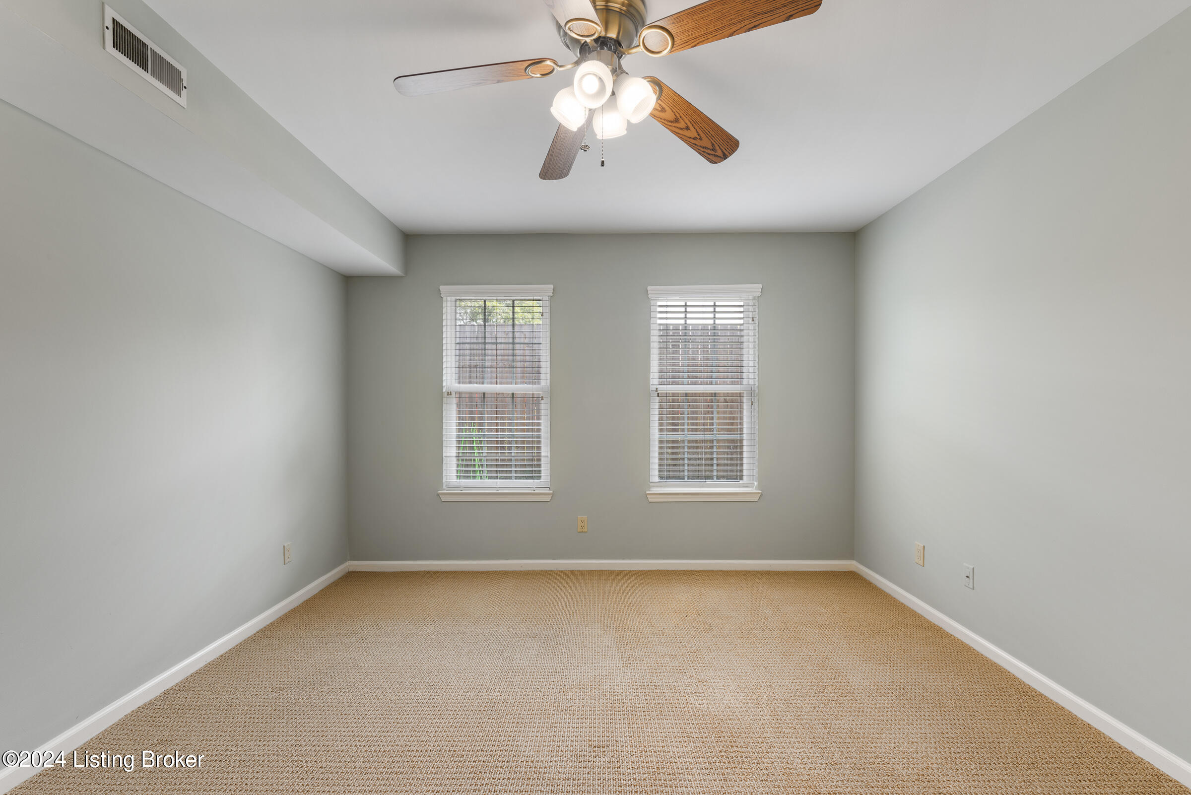 1701 Eastbridge Ct