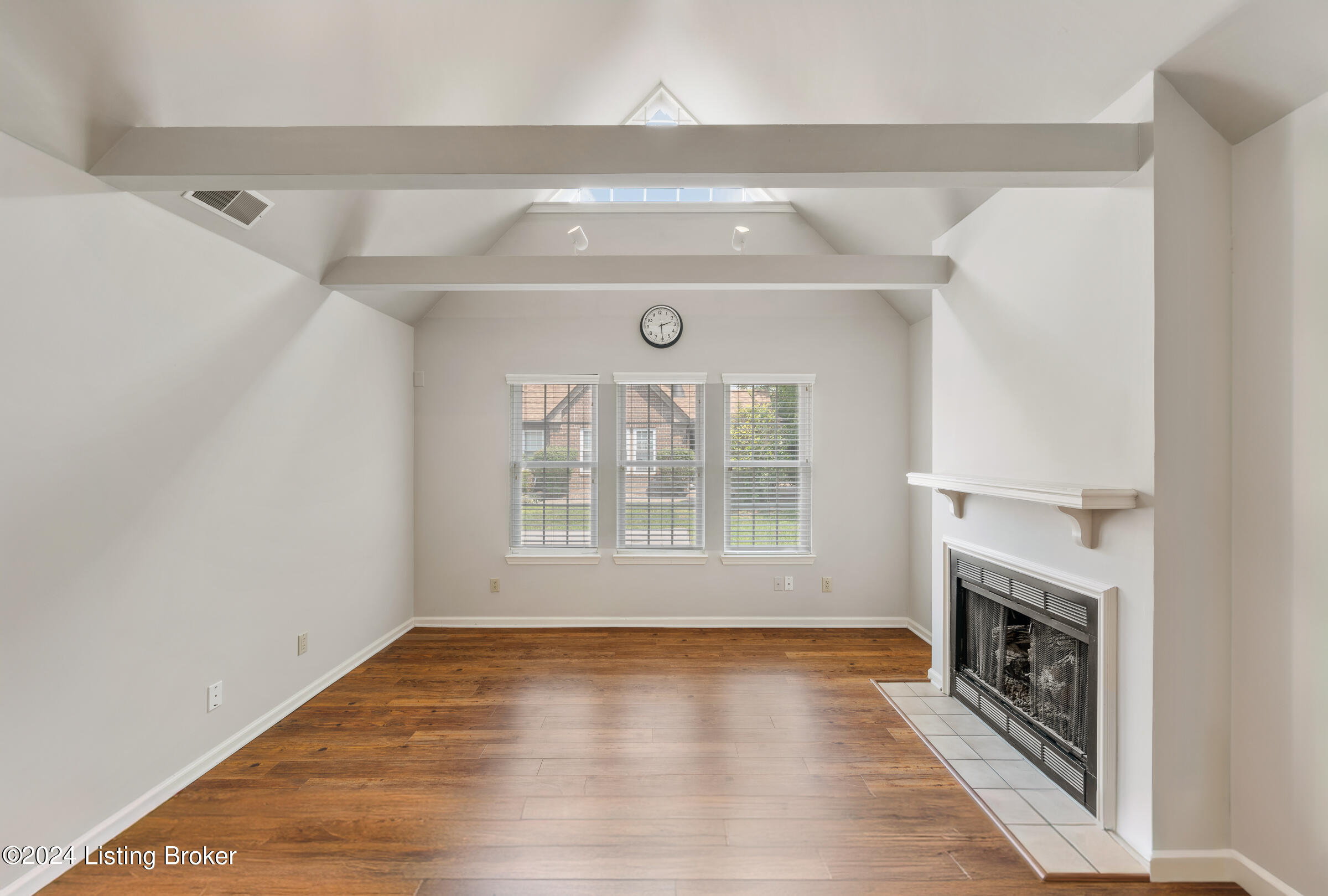 1701 Eastbridge Ct