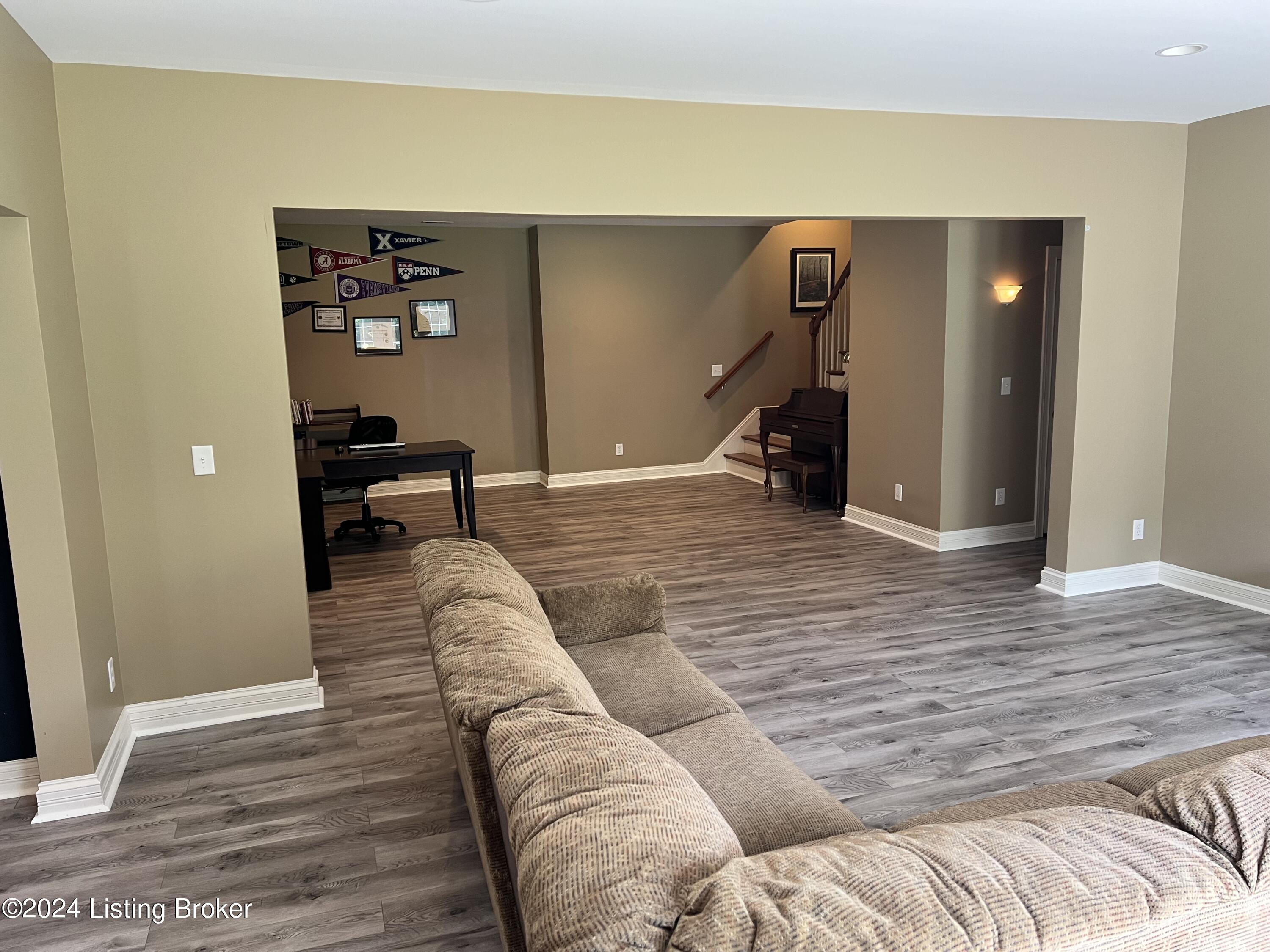 7002 Leland Ct