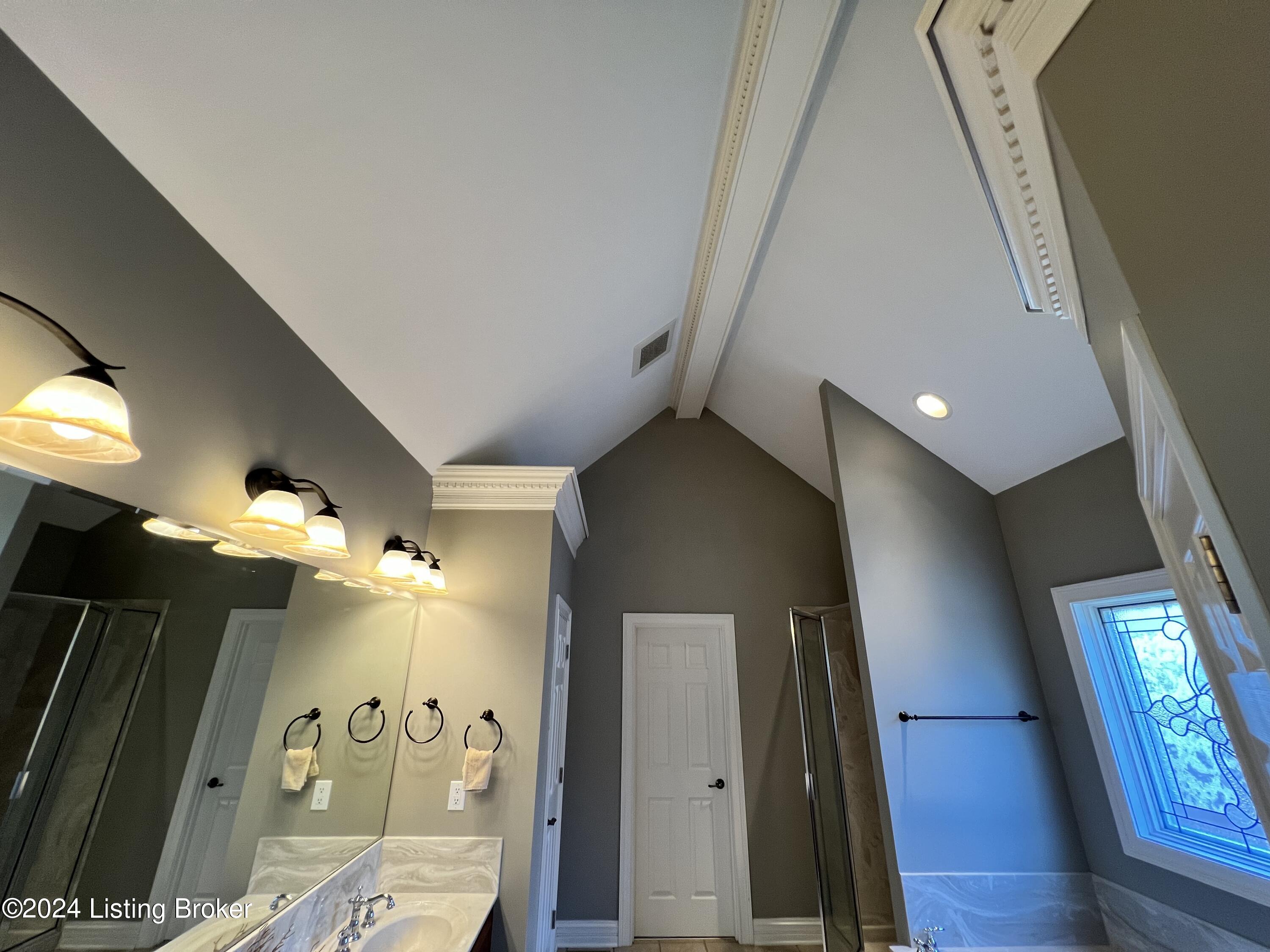 7002 Leland Ct