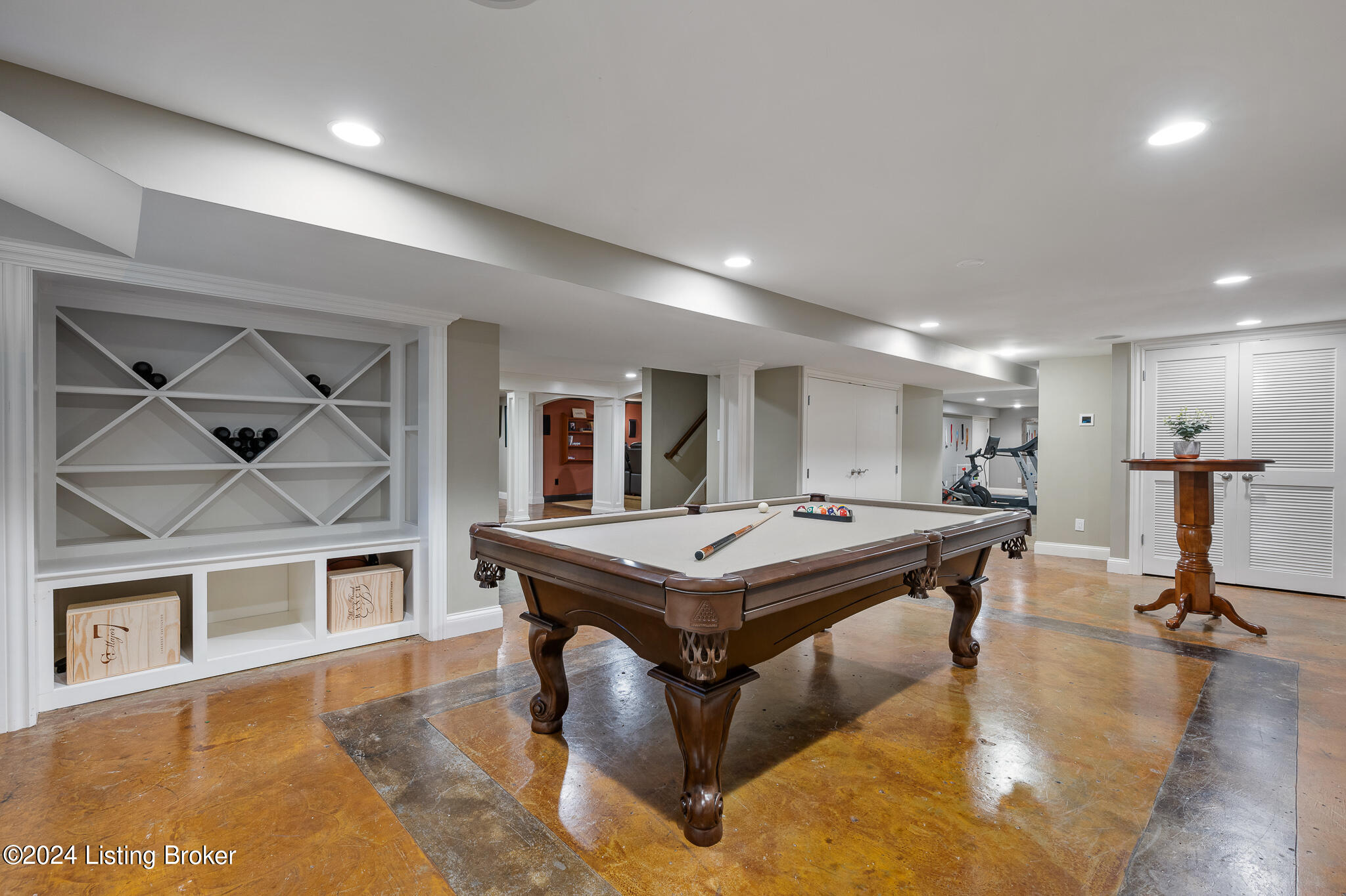 219 Smithfield Rd