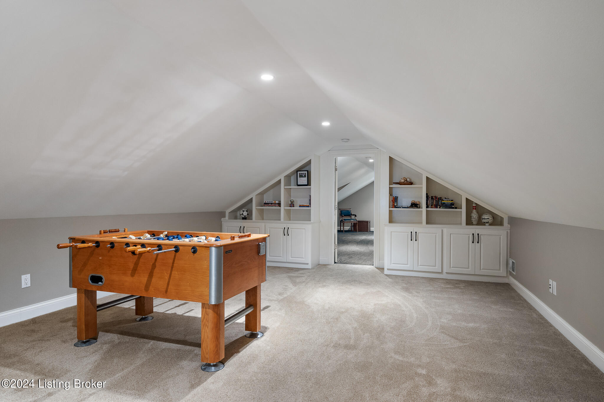 219 Smithfield Rd