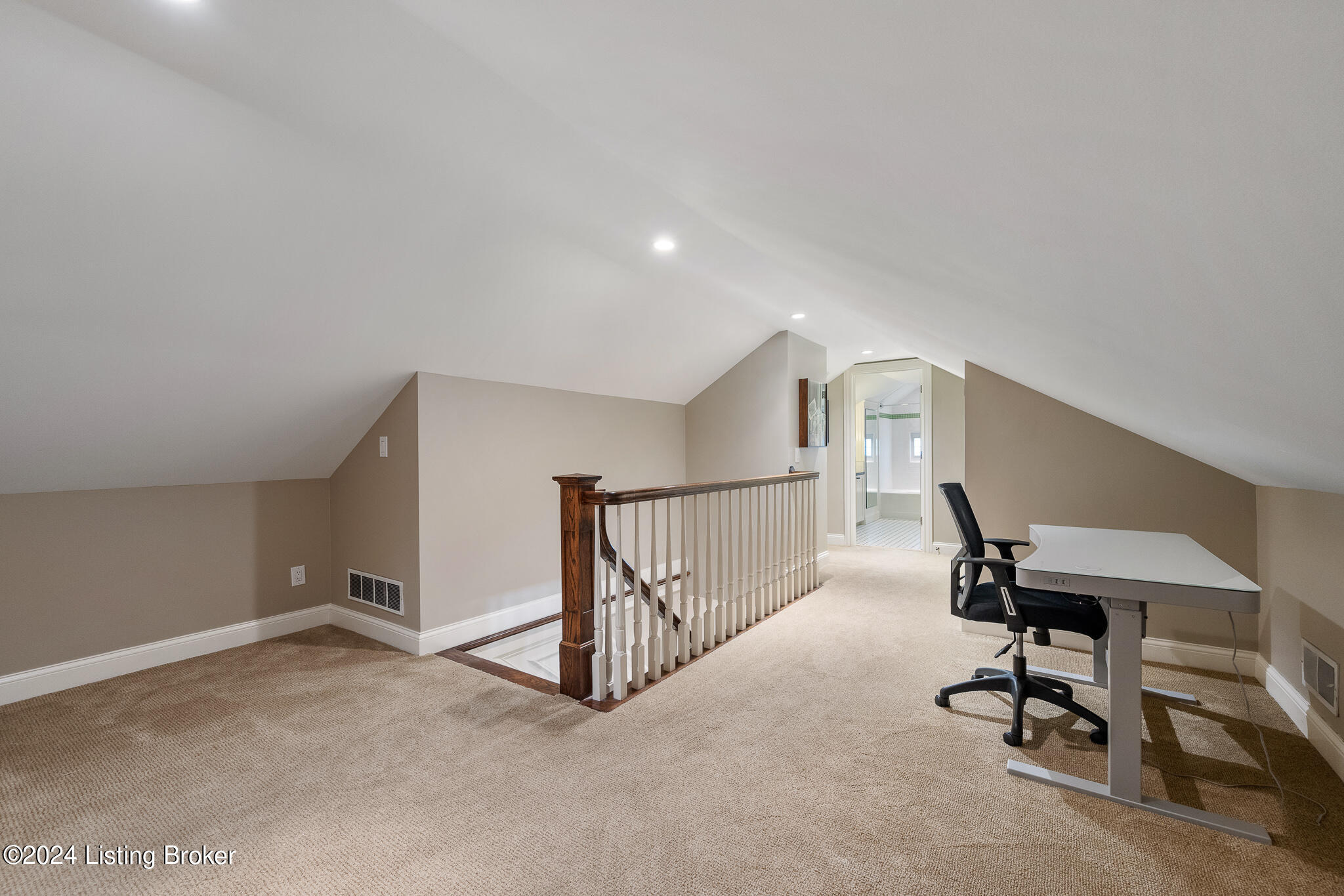 219 Smithfield Rd