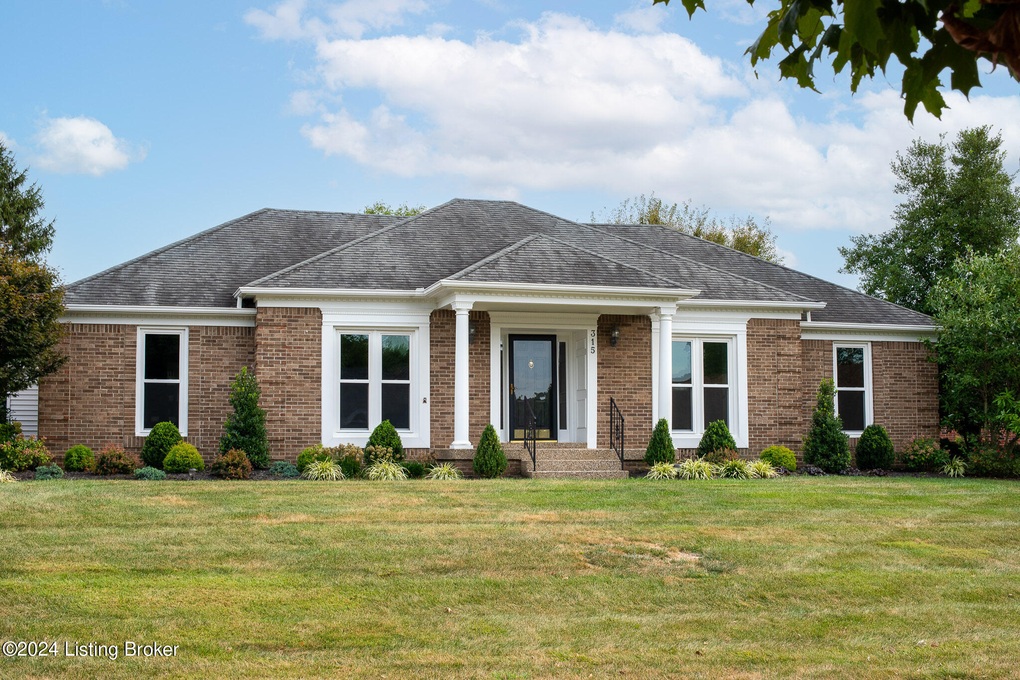 315 Pencross Pl