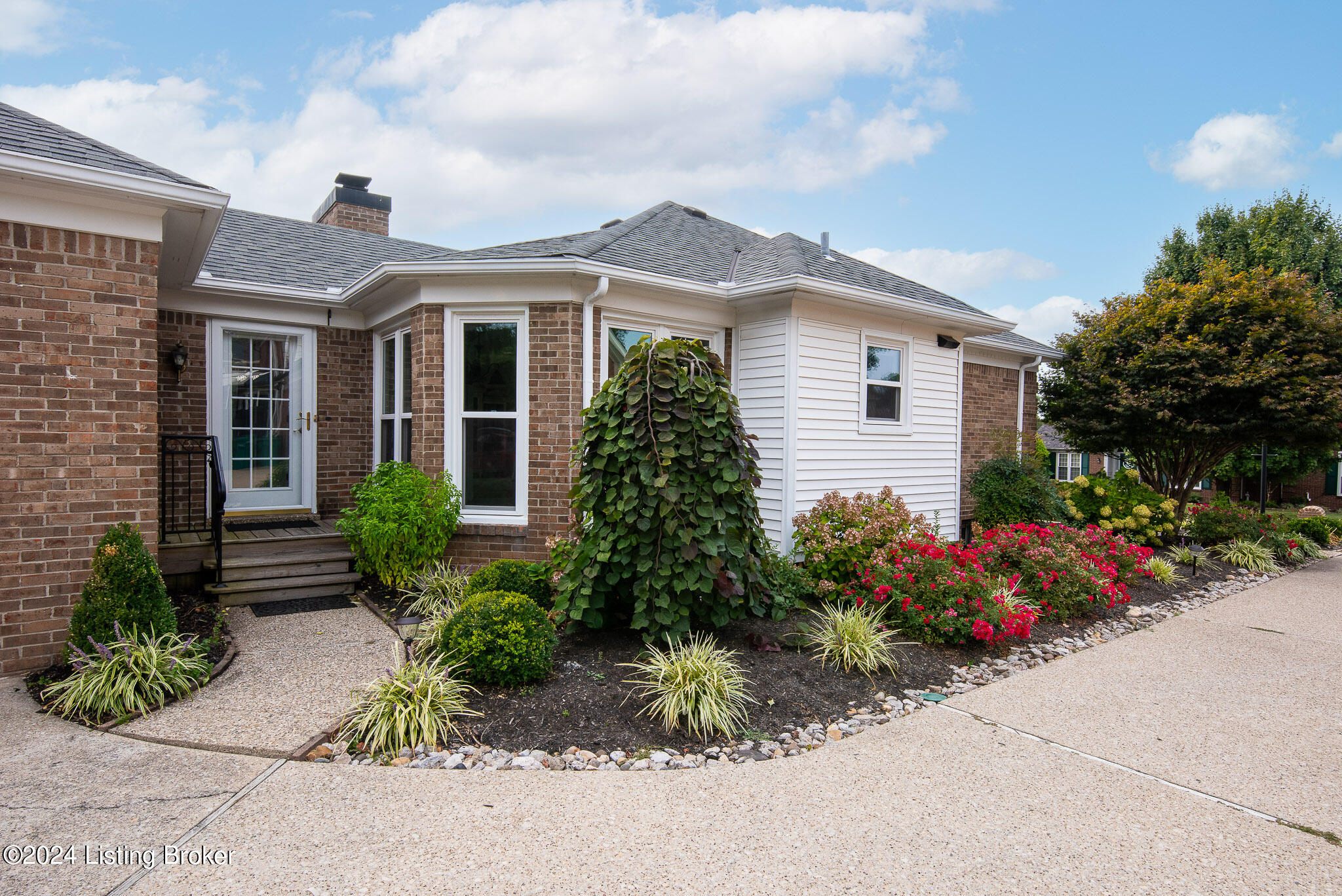 315 Pencross Pl