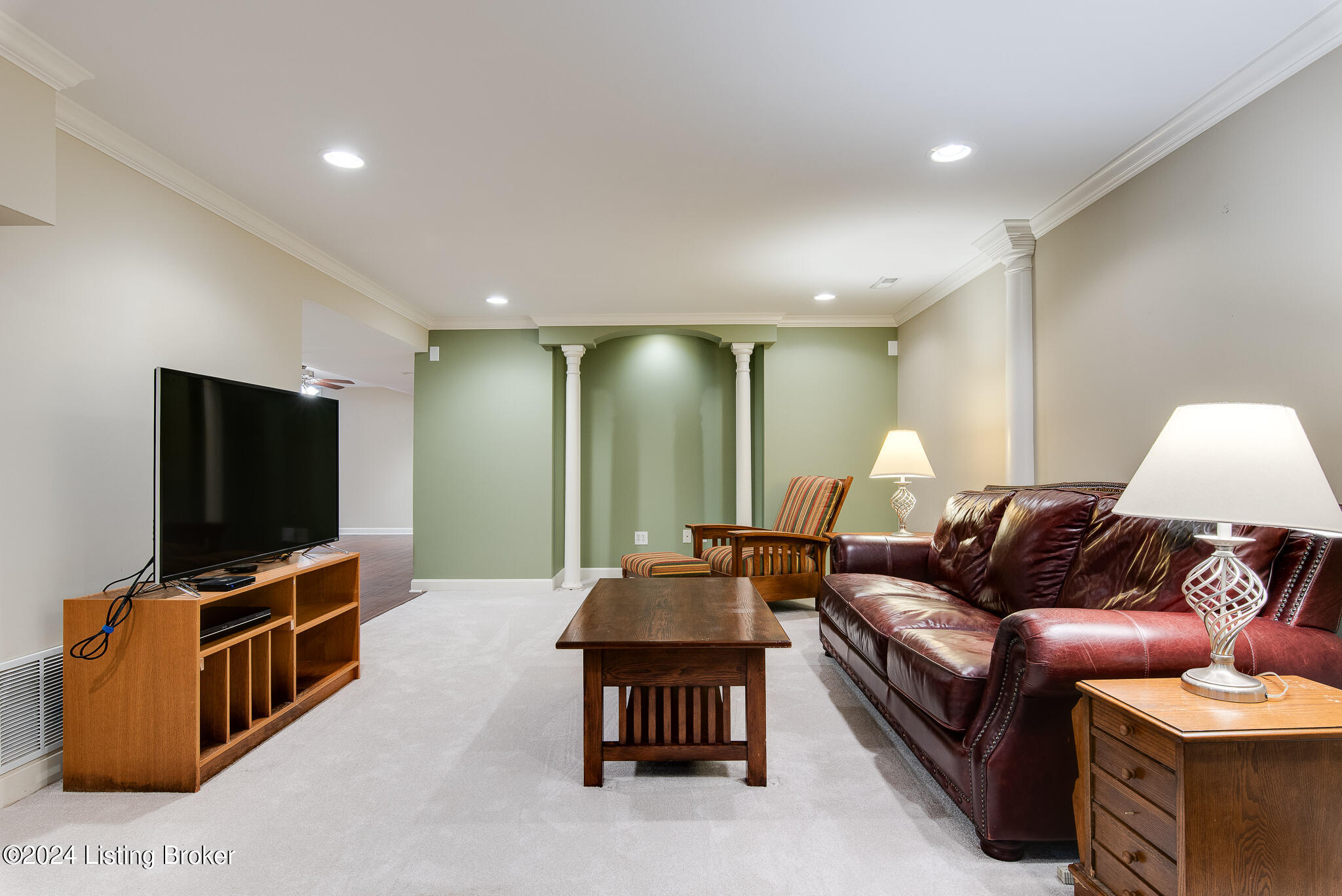 315 Pencross Pl