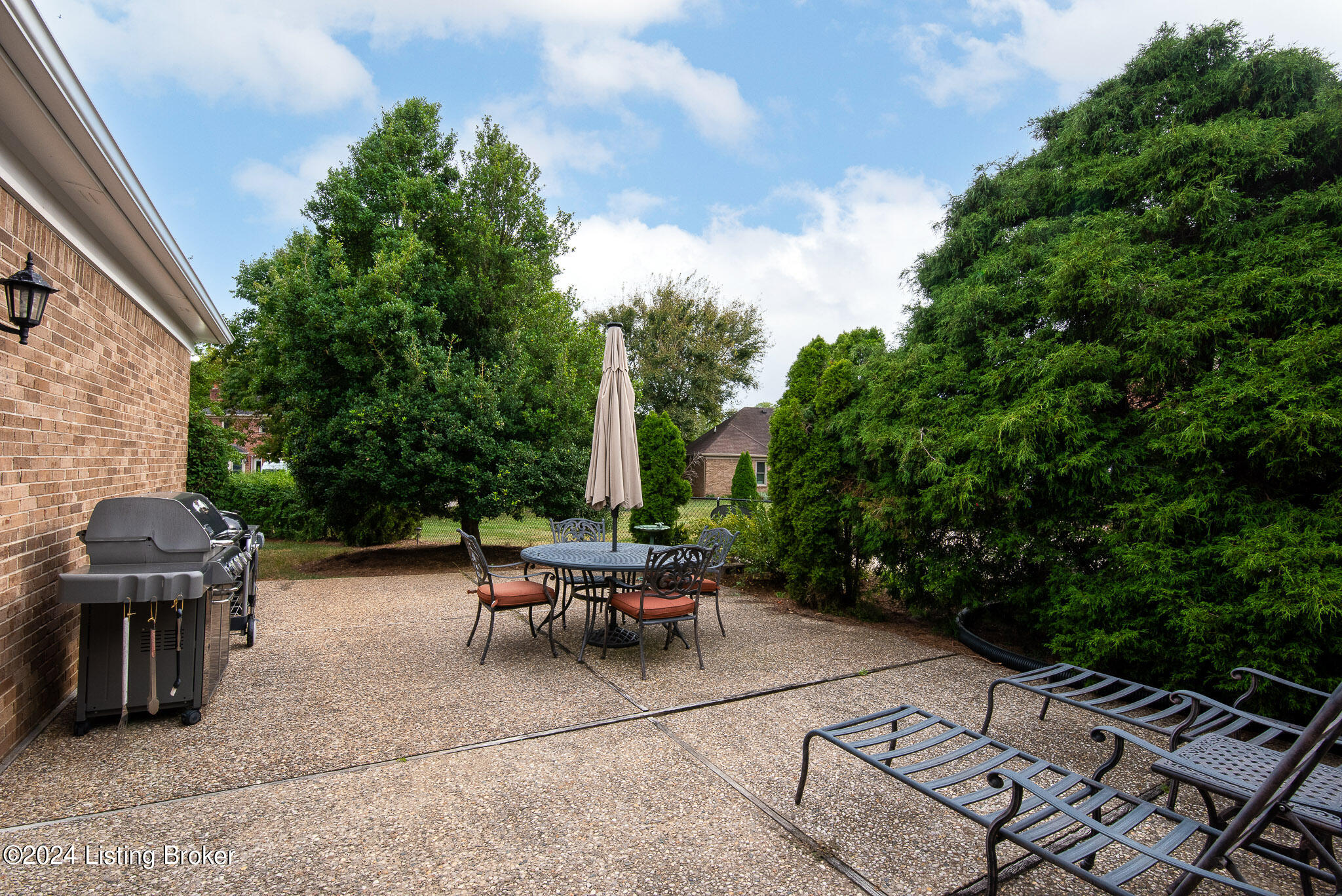 315 Pencross Pl