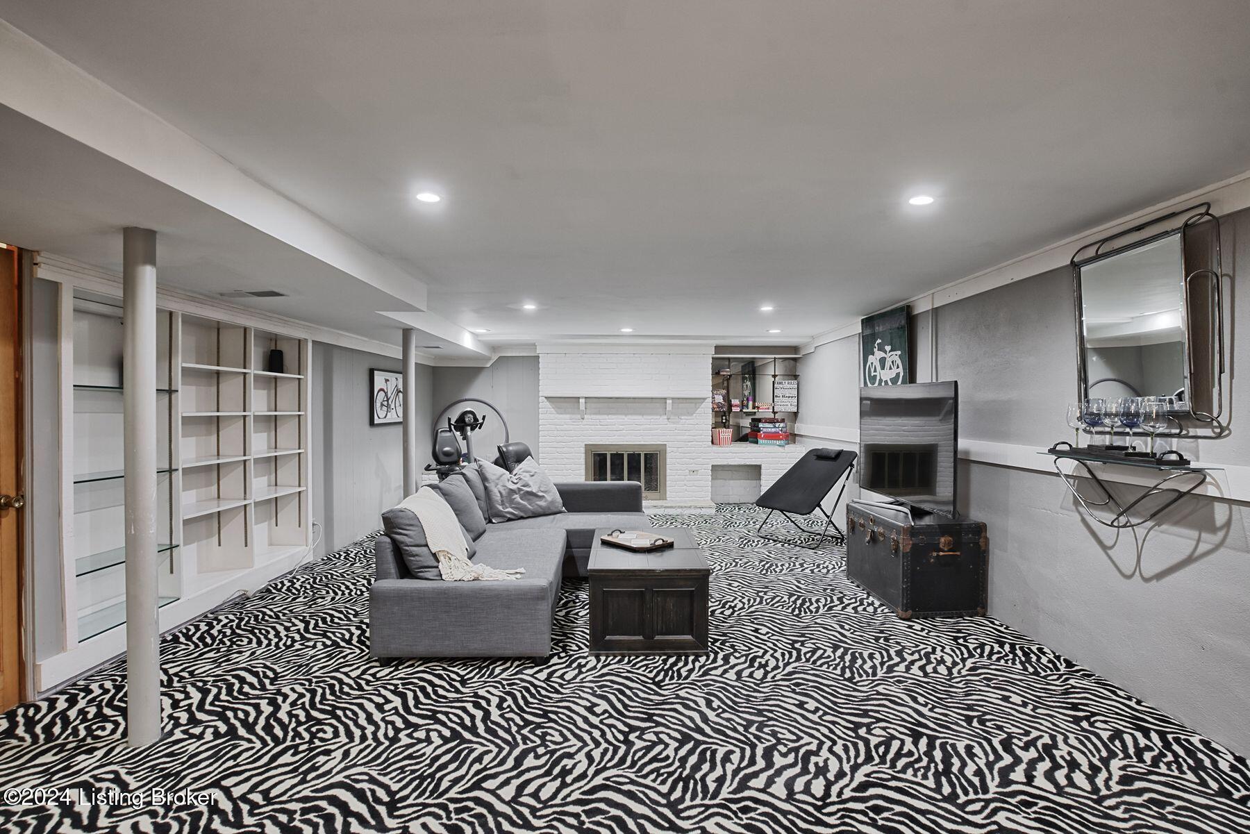 1512 Ocala Rd