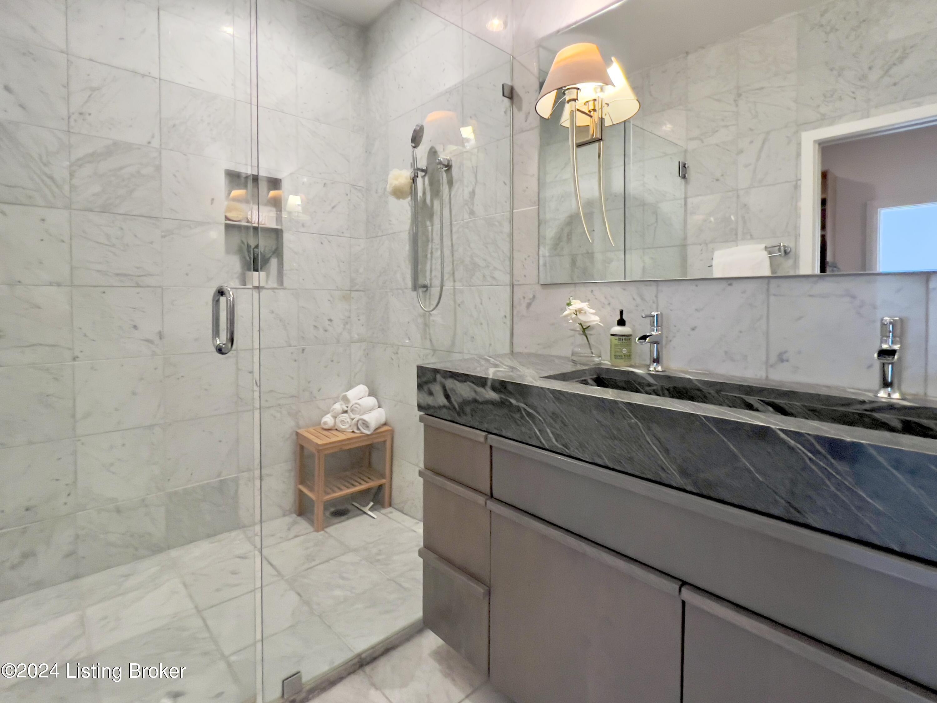 222 E Witherspoon St, 1103