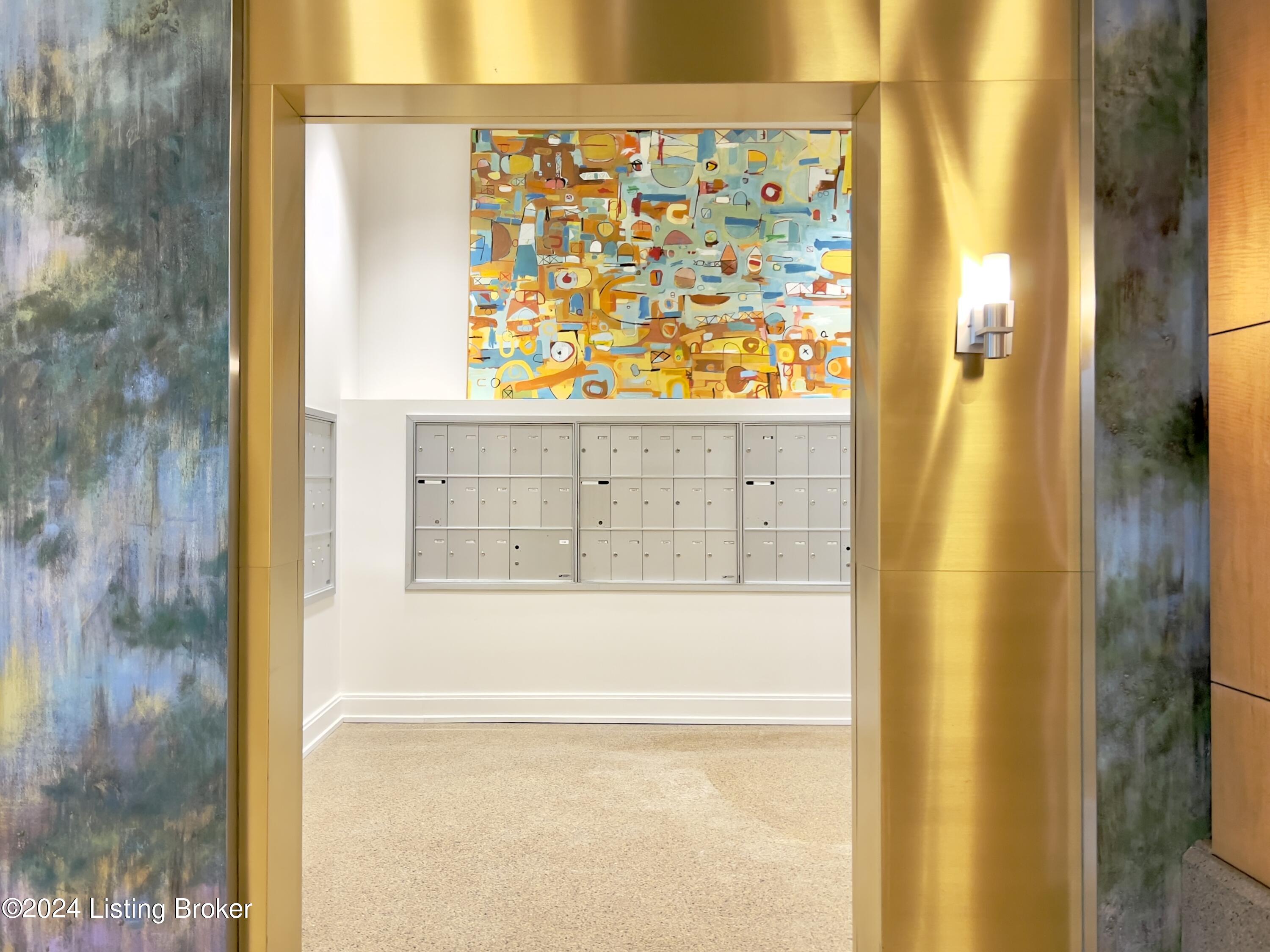 222 E Witherspoon St, 1103