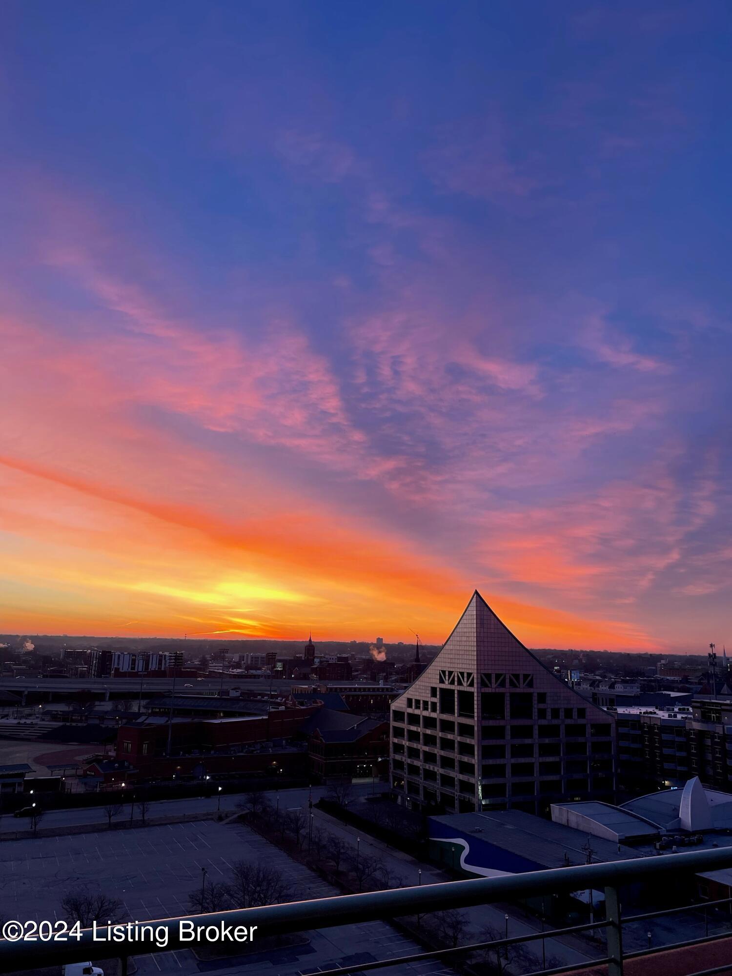 222 E Witherspoon St, 1103